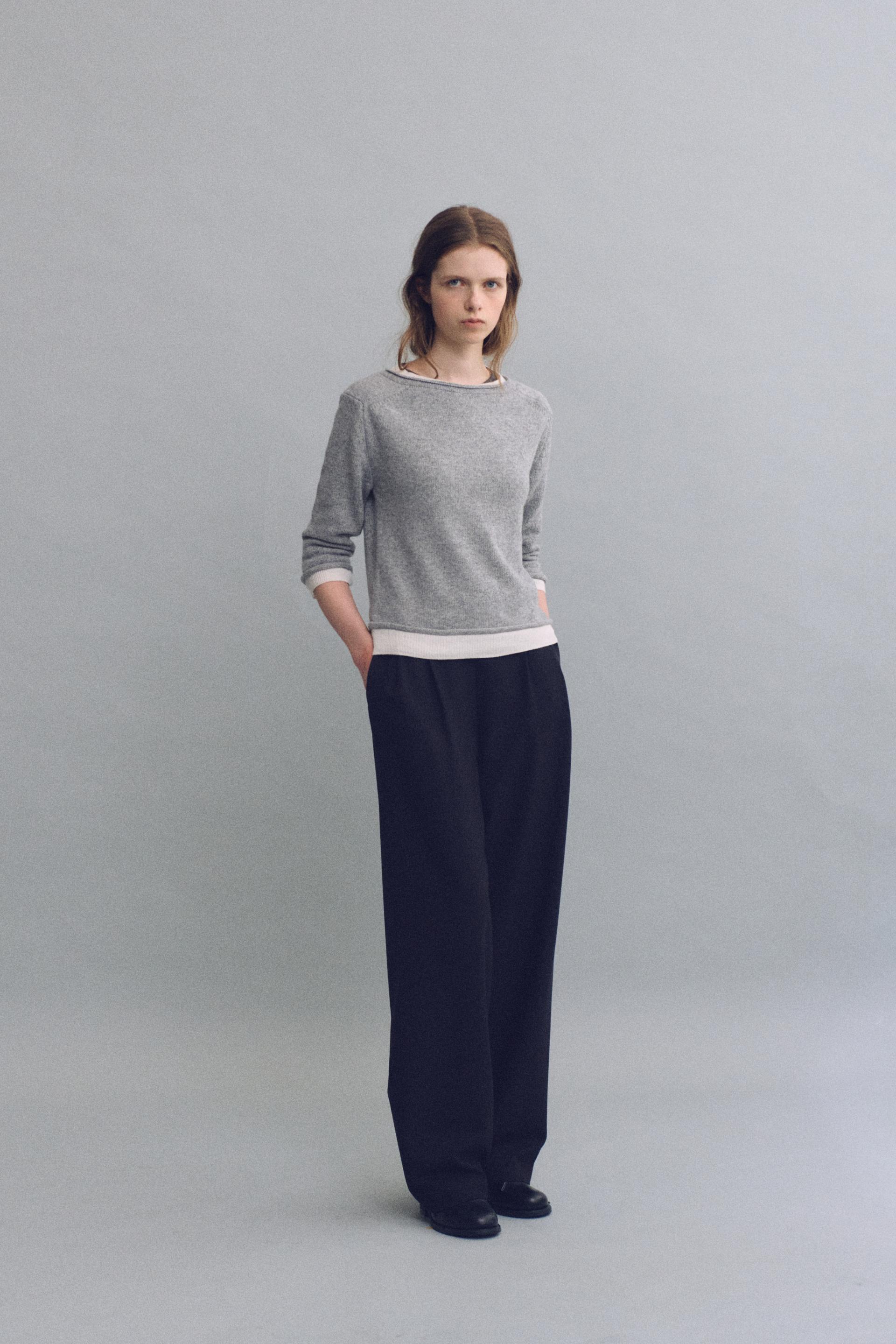 layered roll knit (light grey)