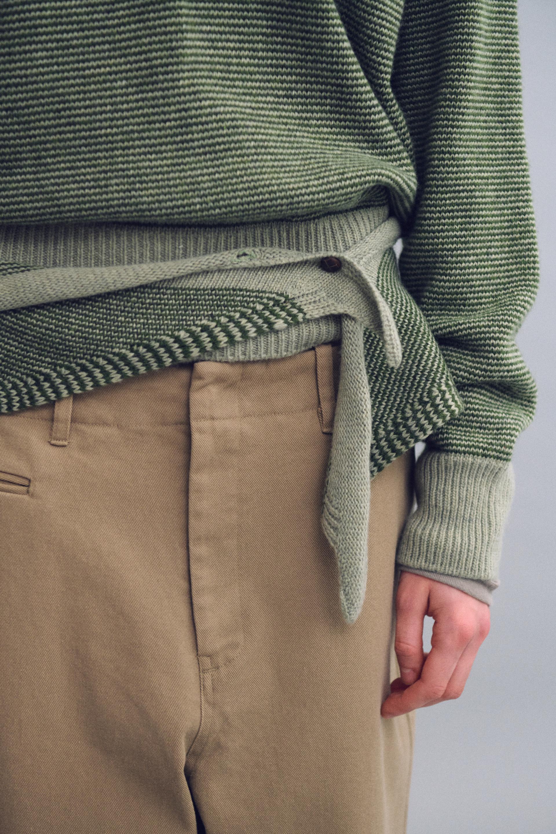 pipe v-neck knit (stripe green)