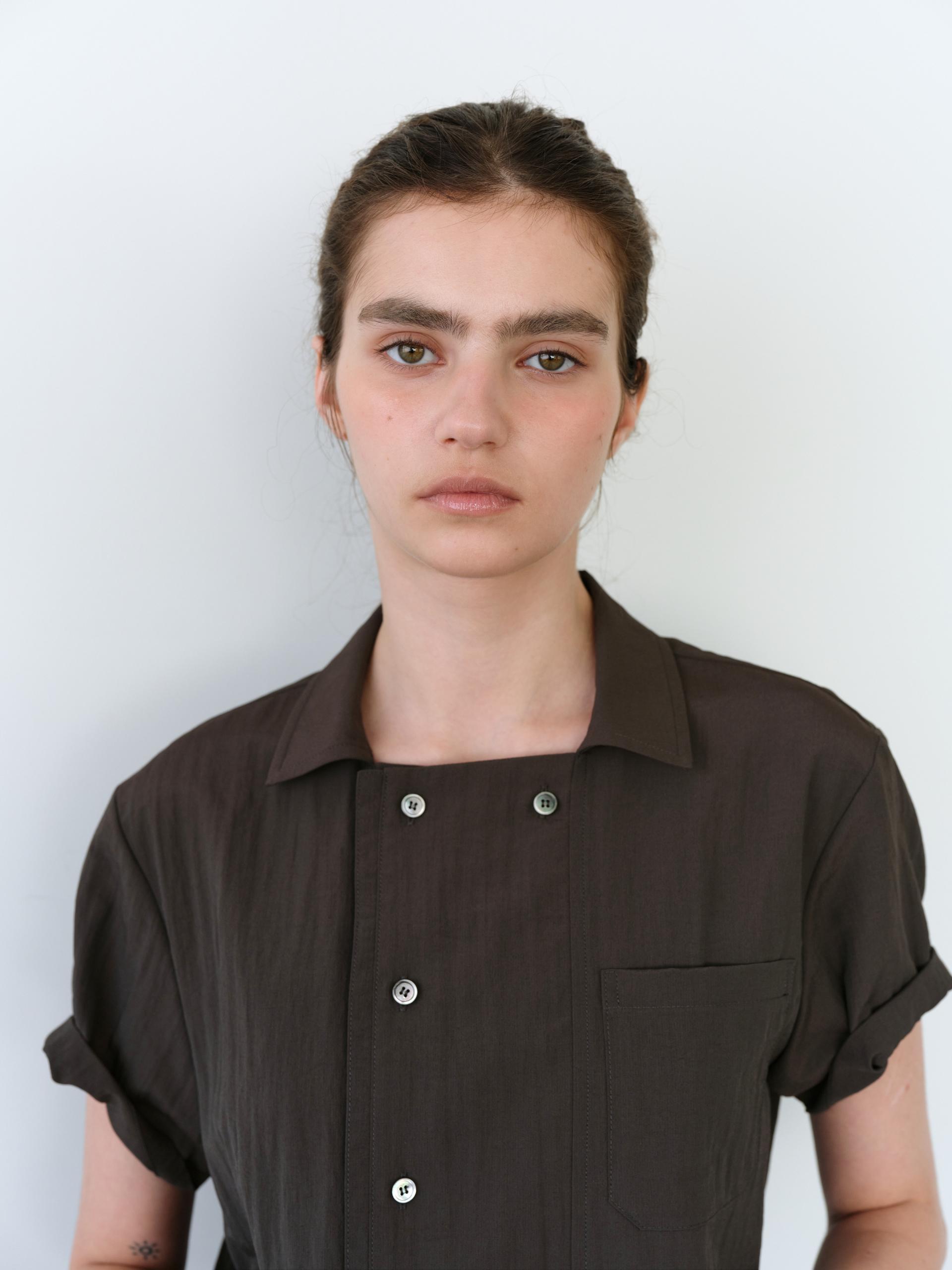 overlap half shirt (brown)