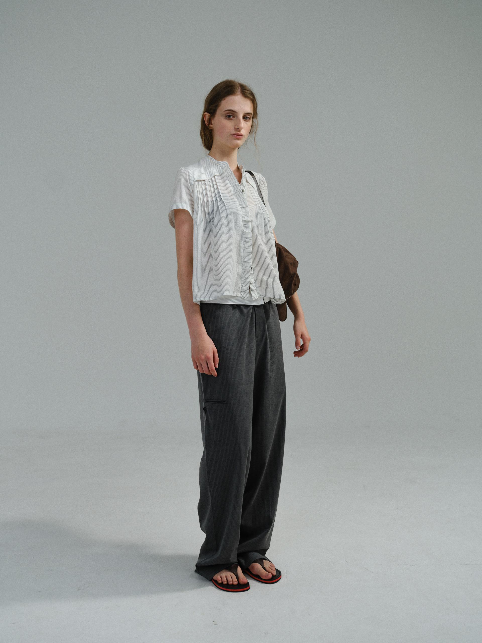 curved triple lip pants (grey stripe)