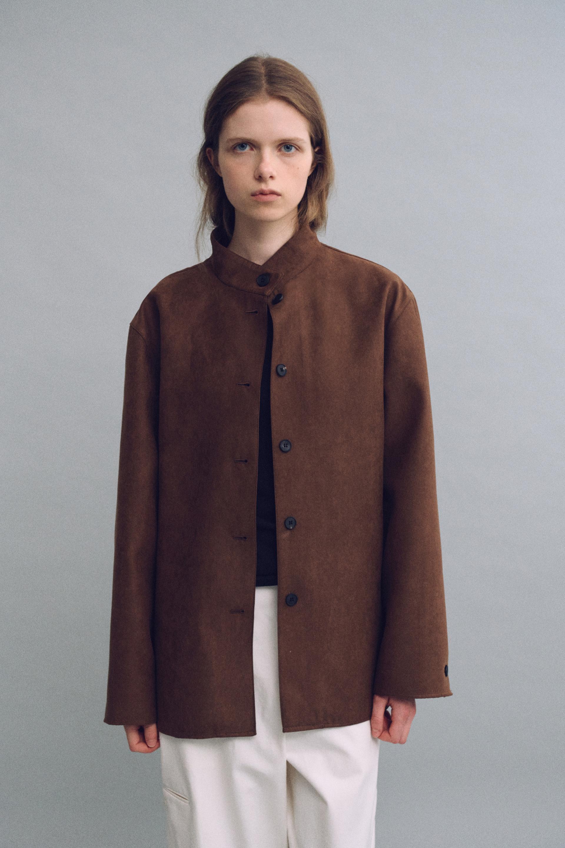 linear high neck jacket (suede brown)