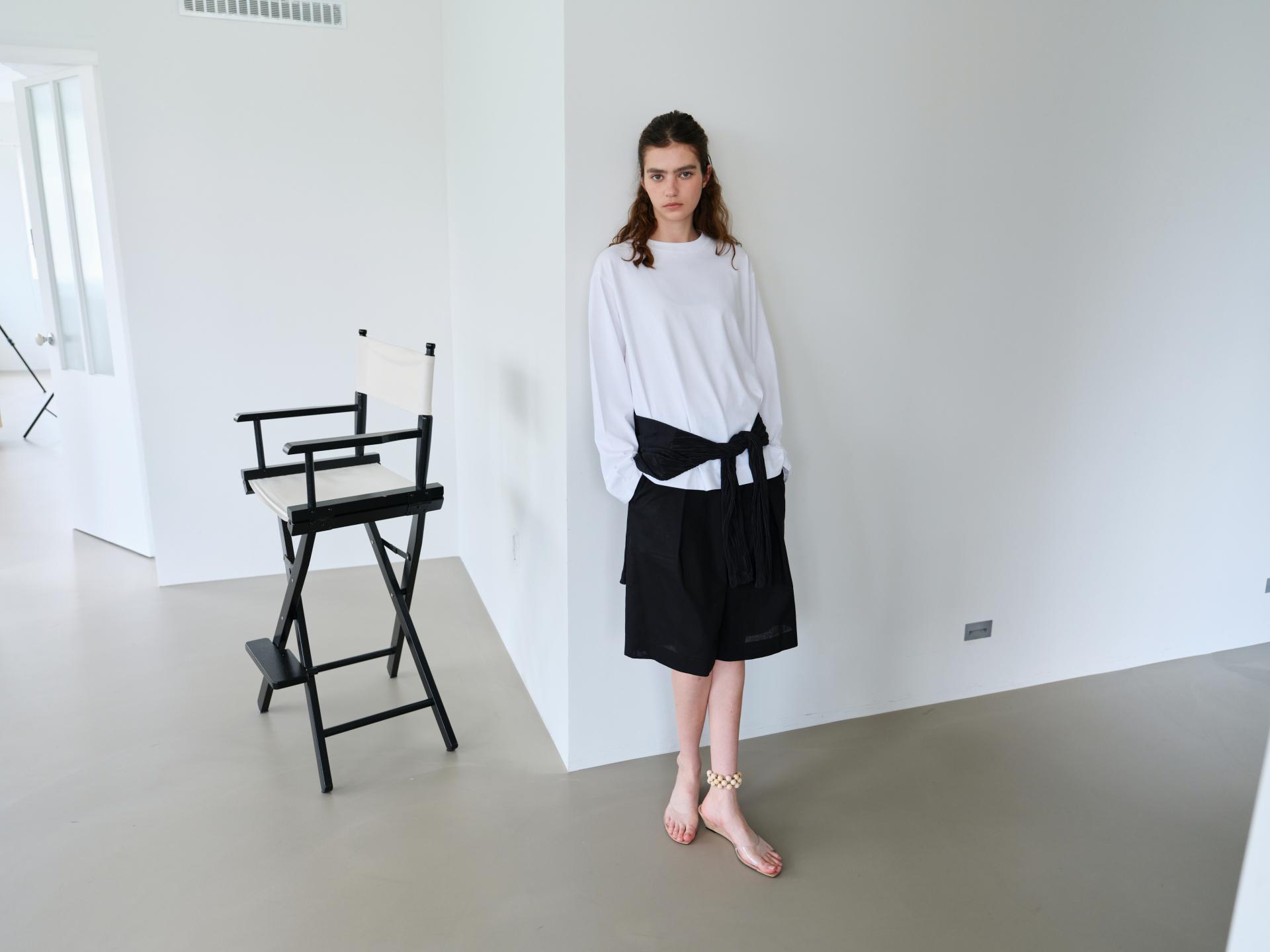 core long sleeve t-shirt (white)