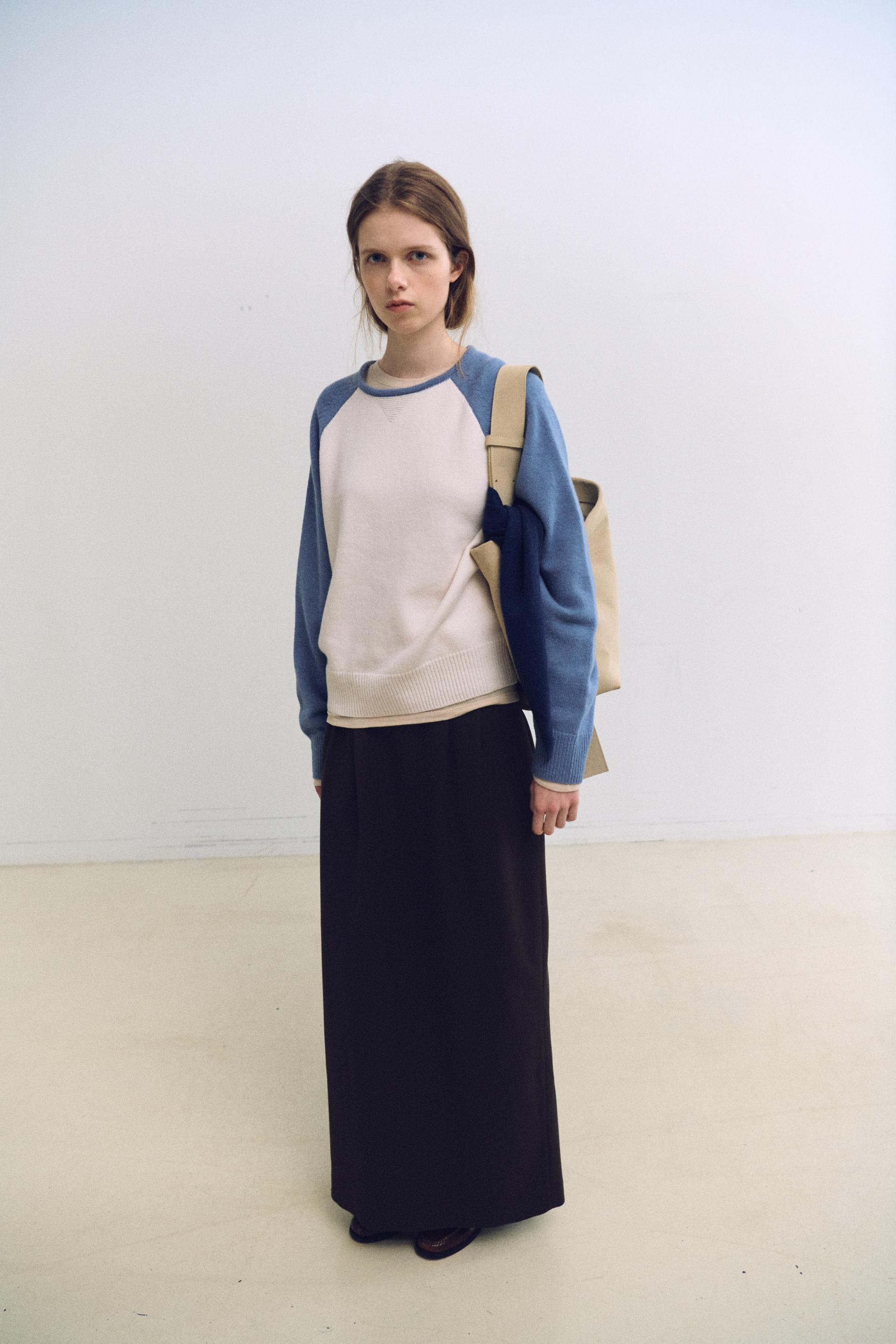 tone raglan knit (blue)