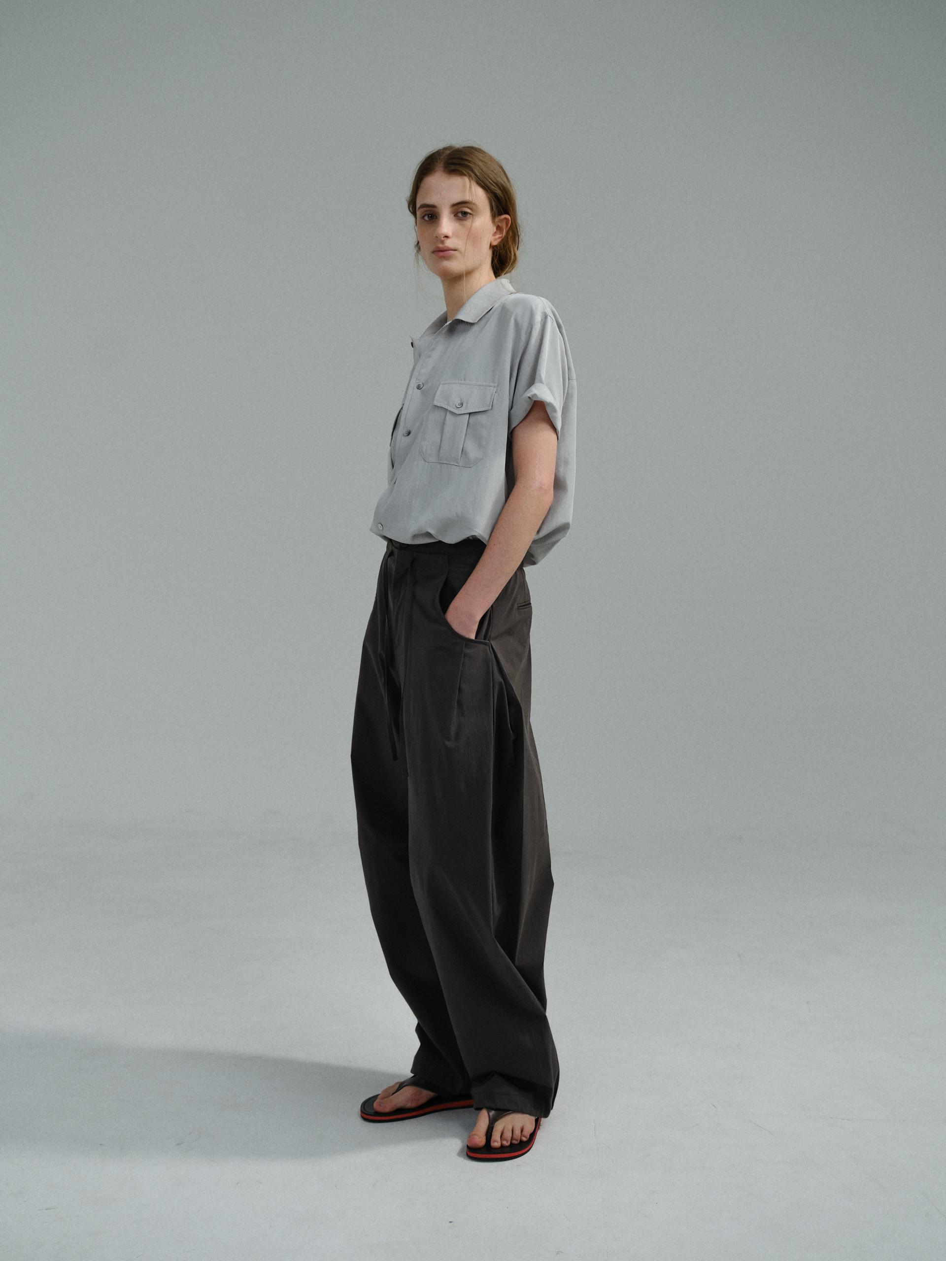 wrinkled lapel shirts (dusty sky)