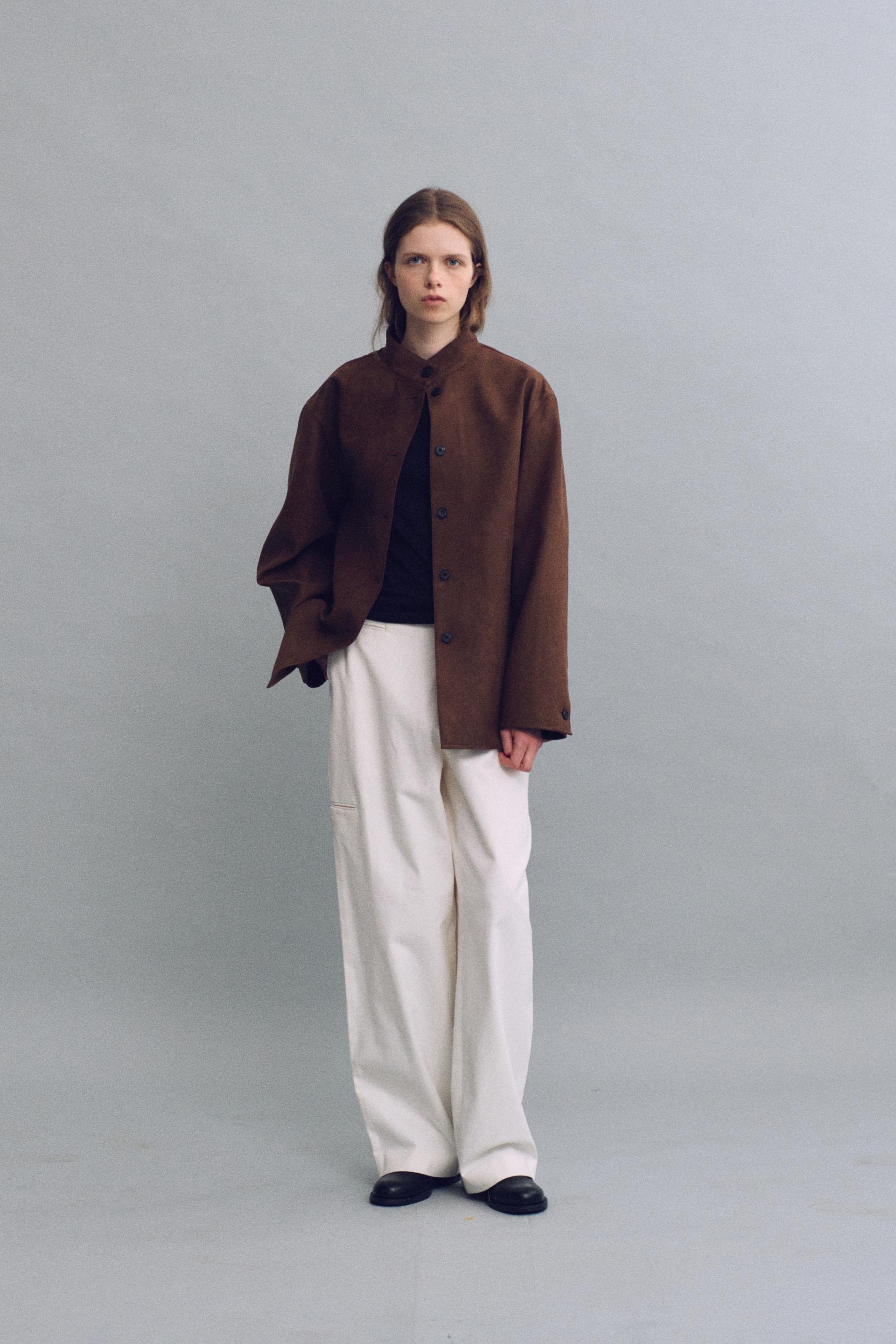 linear high neck jacket (suede brown)