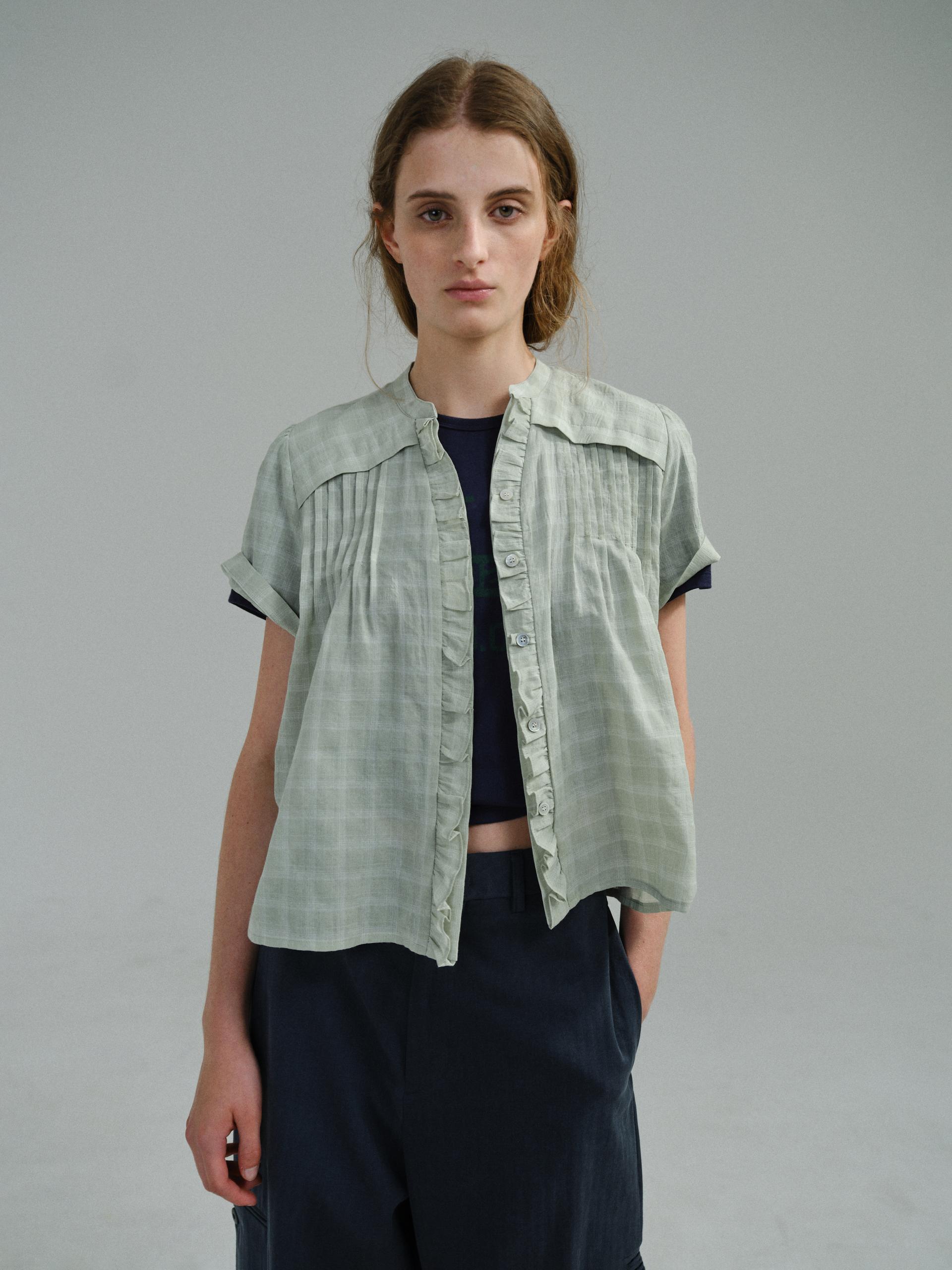 frill pintuck blouse (mint check)