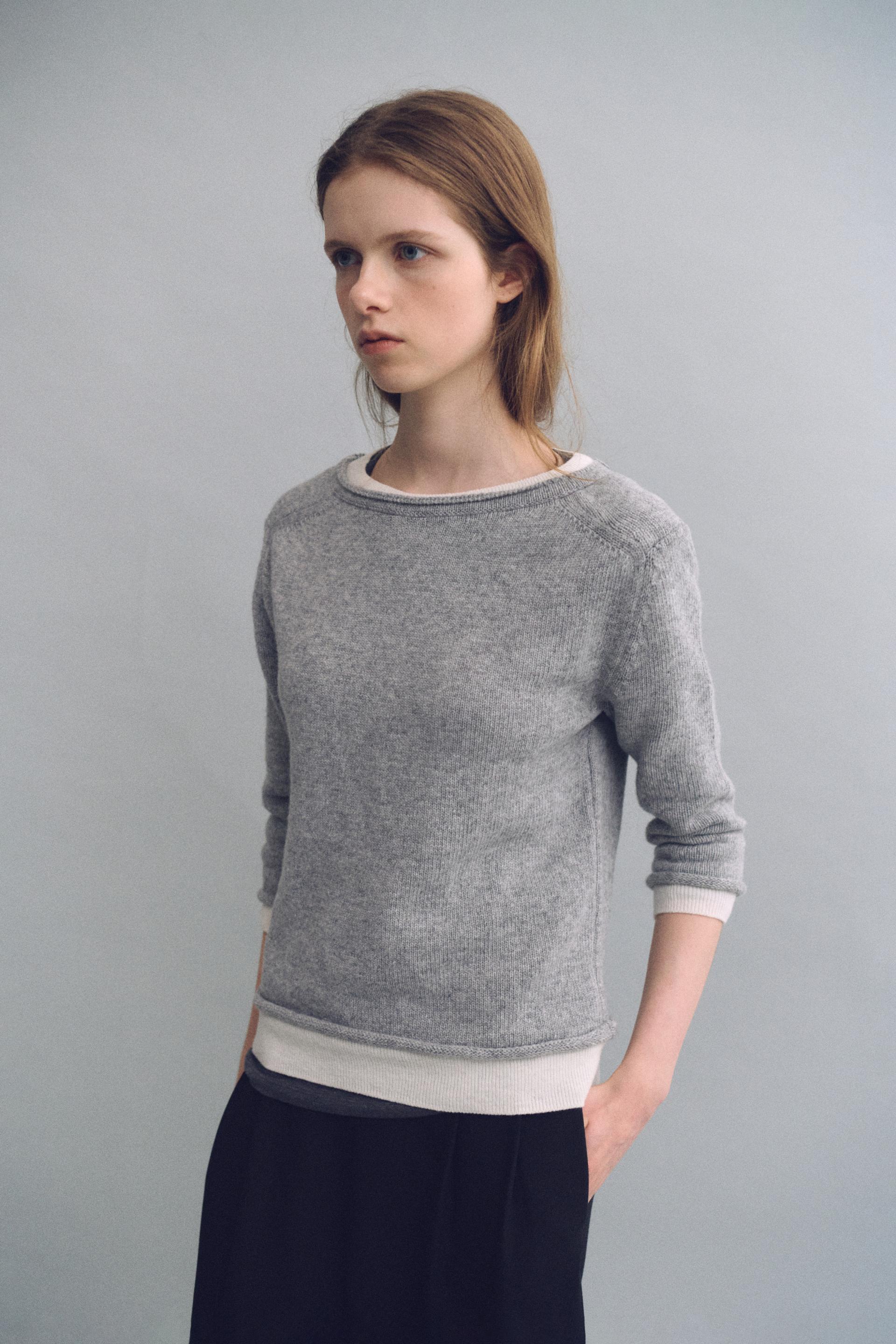 layered roll knit (light grey)