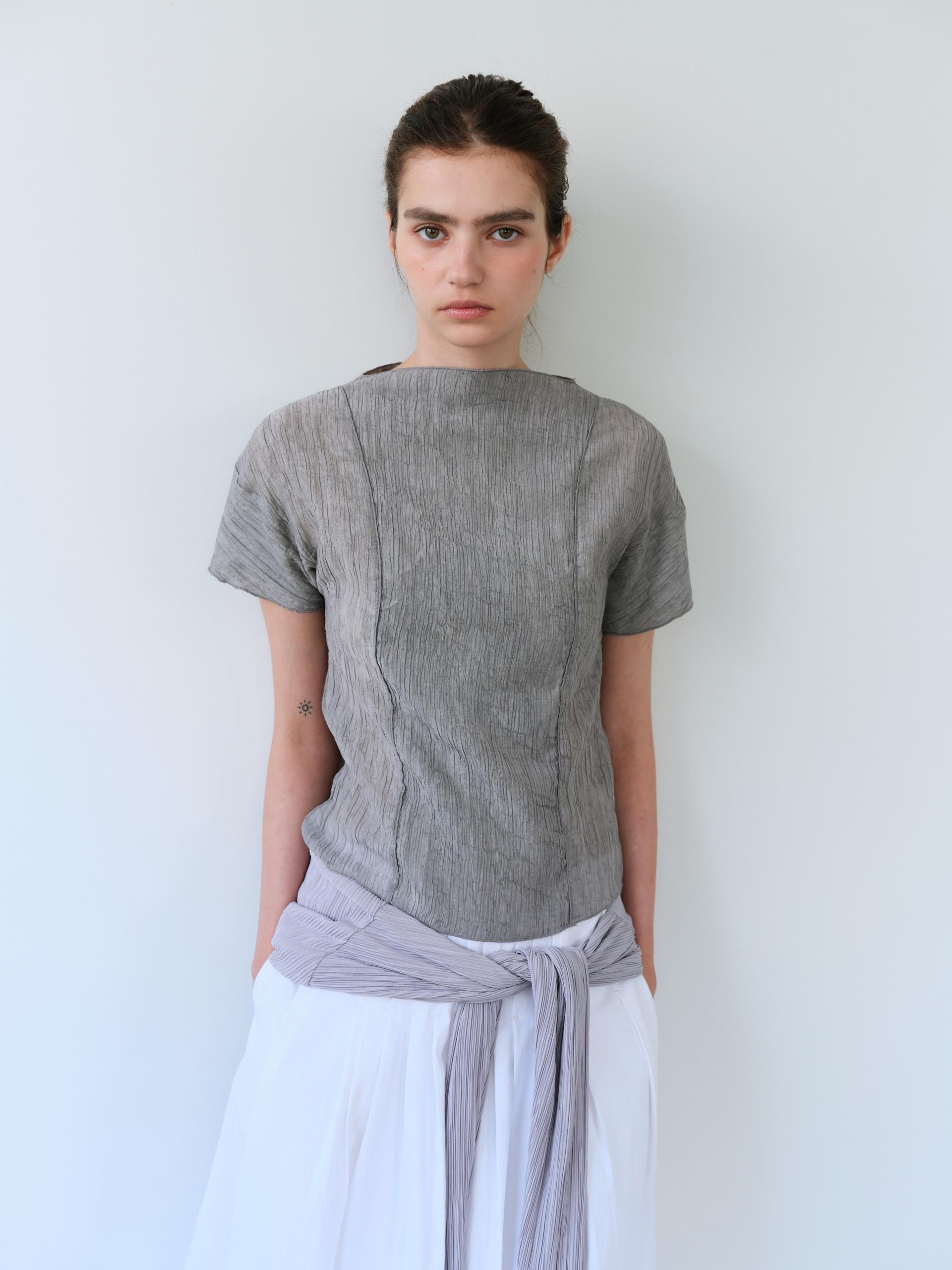 [4차 재입고 7/10 순차배송] pleats seam half blouse (grey)