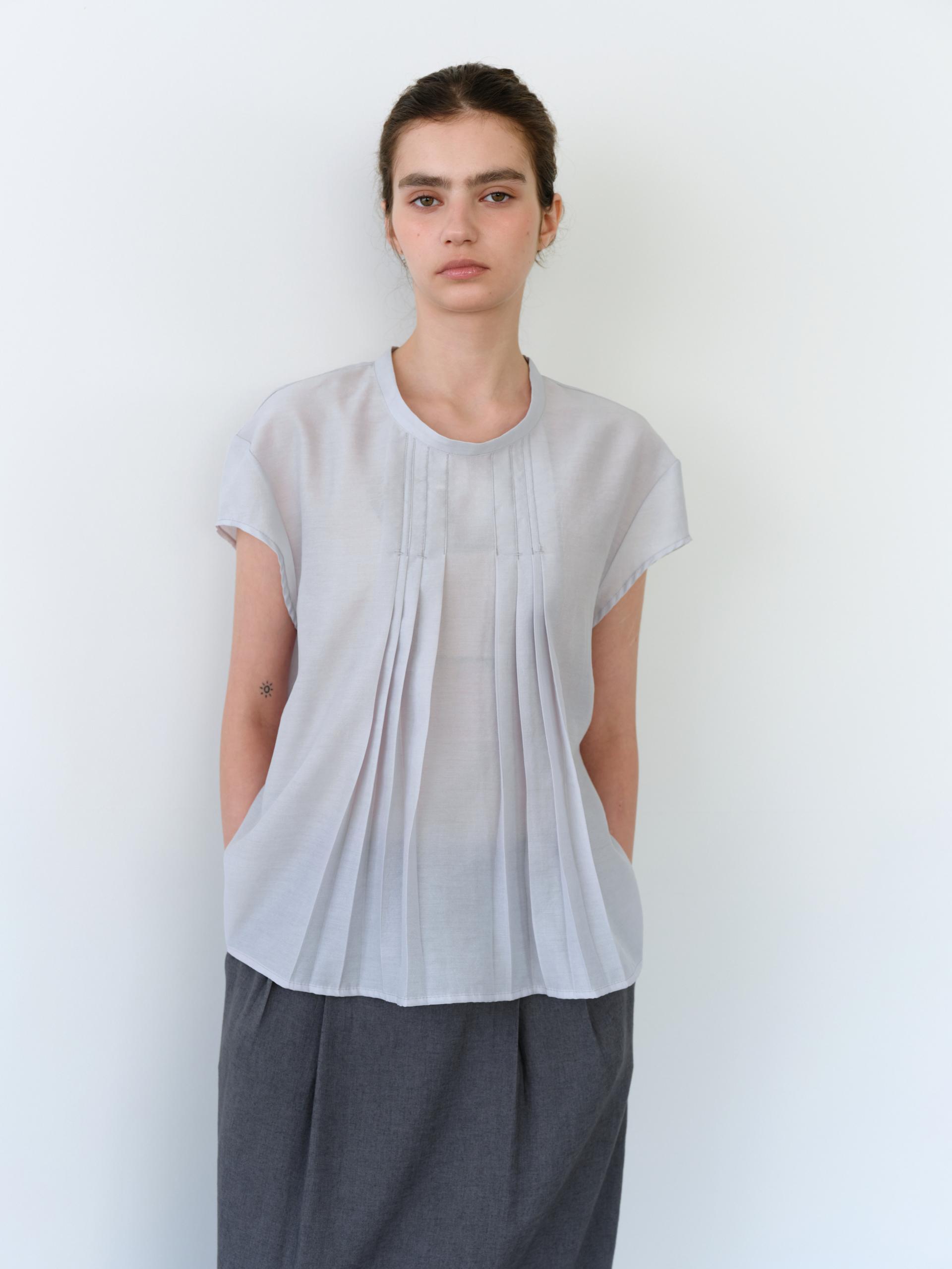 [4차 재입고] veil pleats blouse (mist)