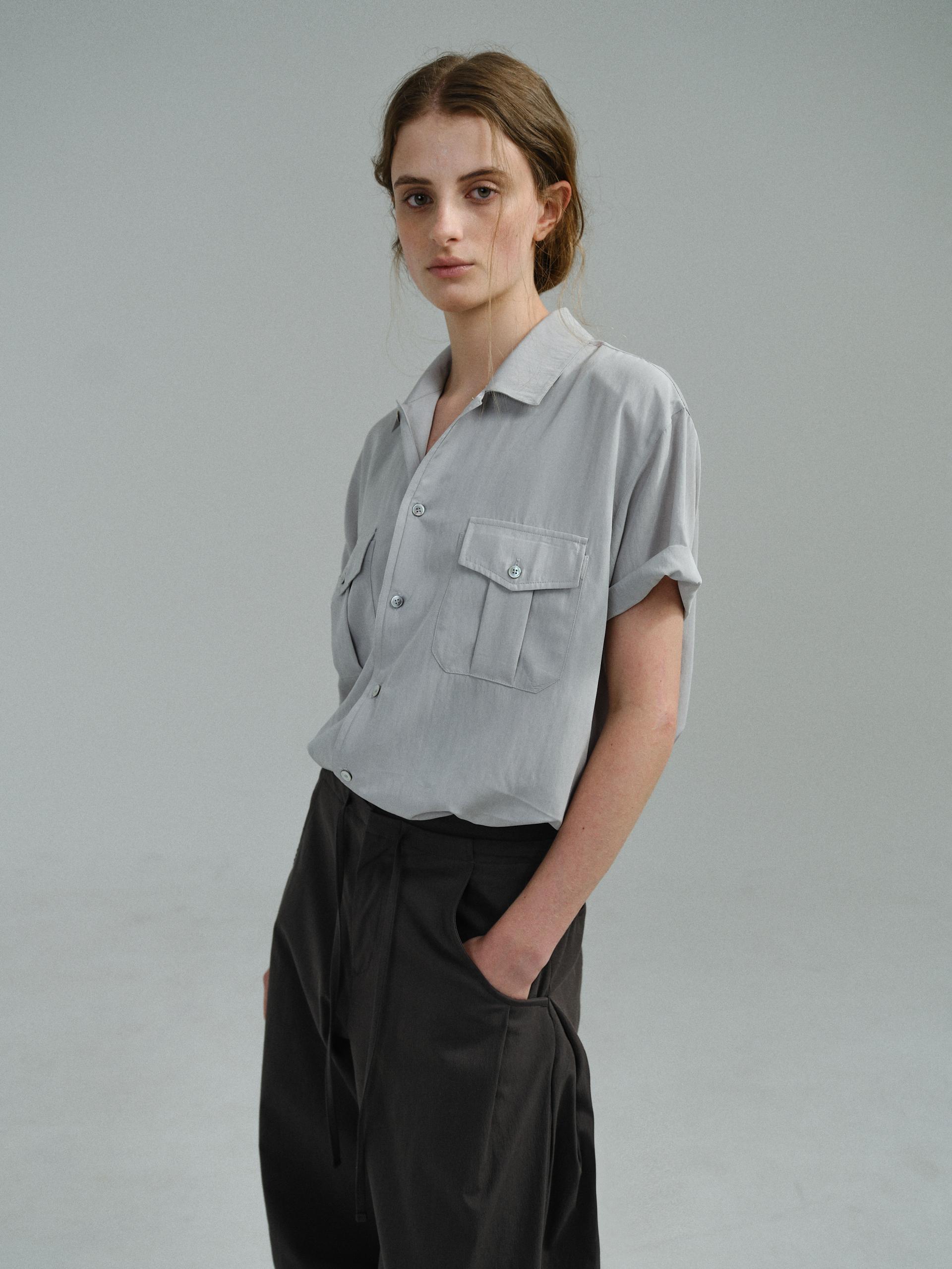 wrinkled lapel shirts (dusty sky)