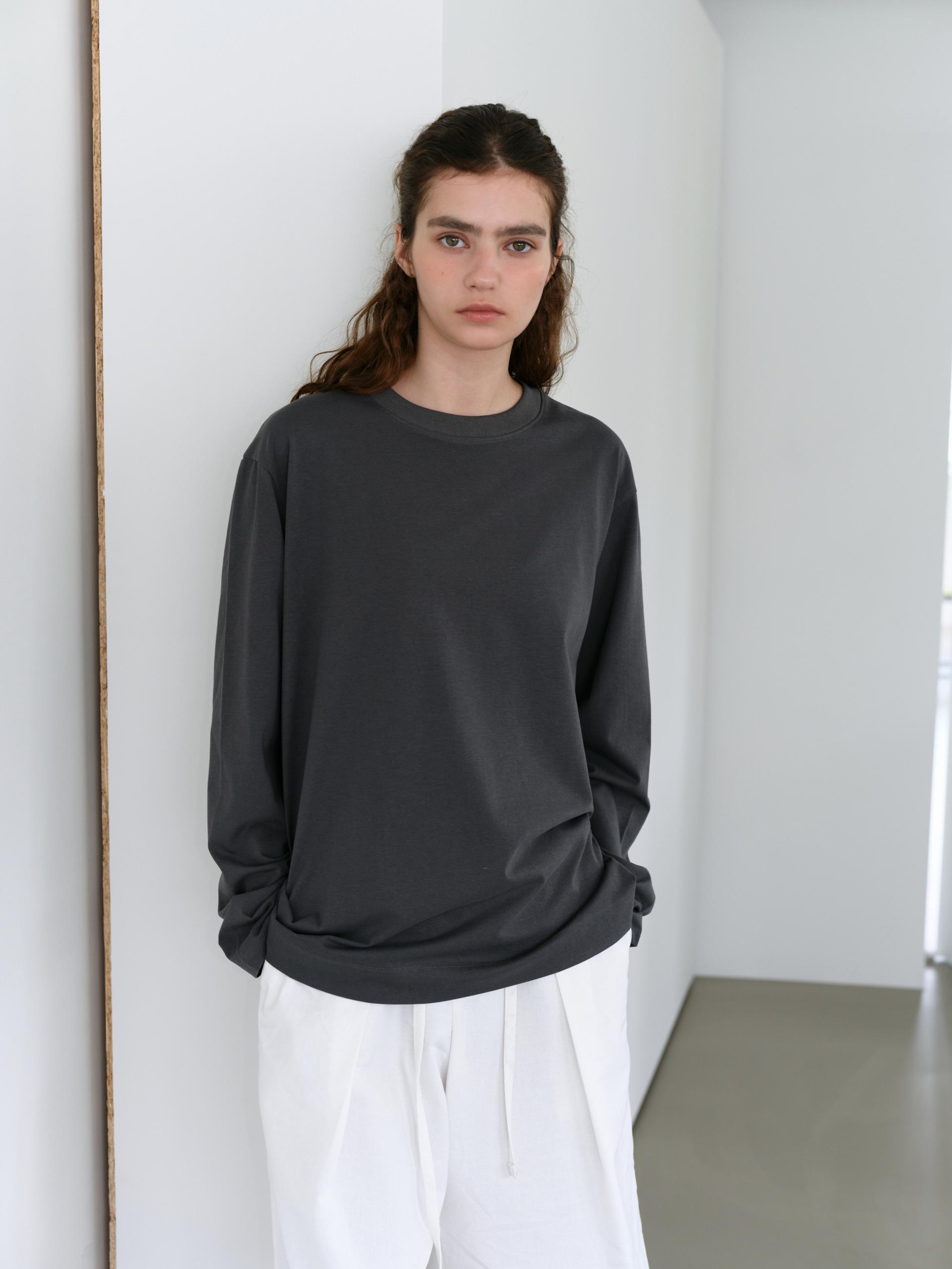 core long sleeve t-shirt (charcoal)