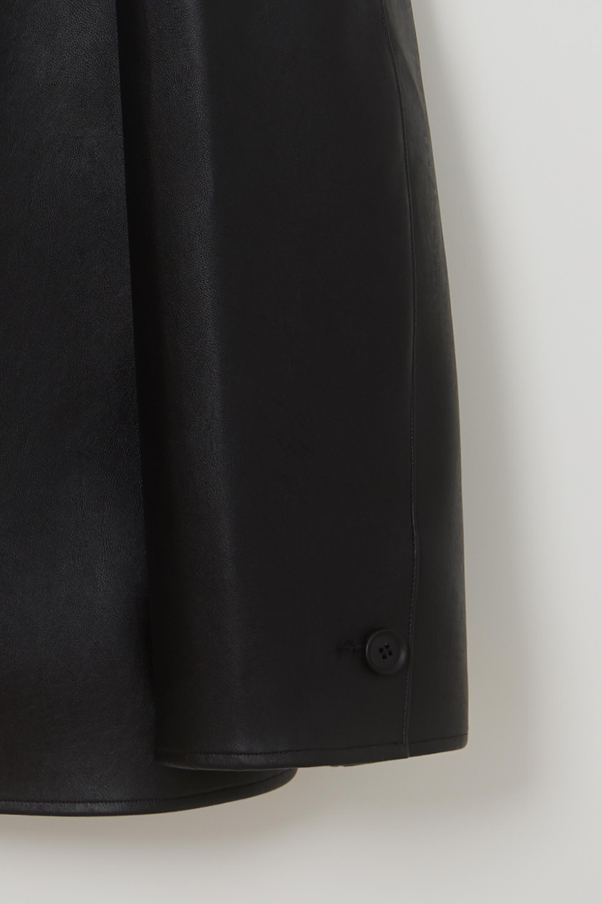 linear high neck jacket (leather black)
