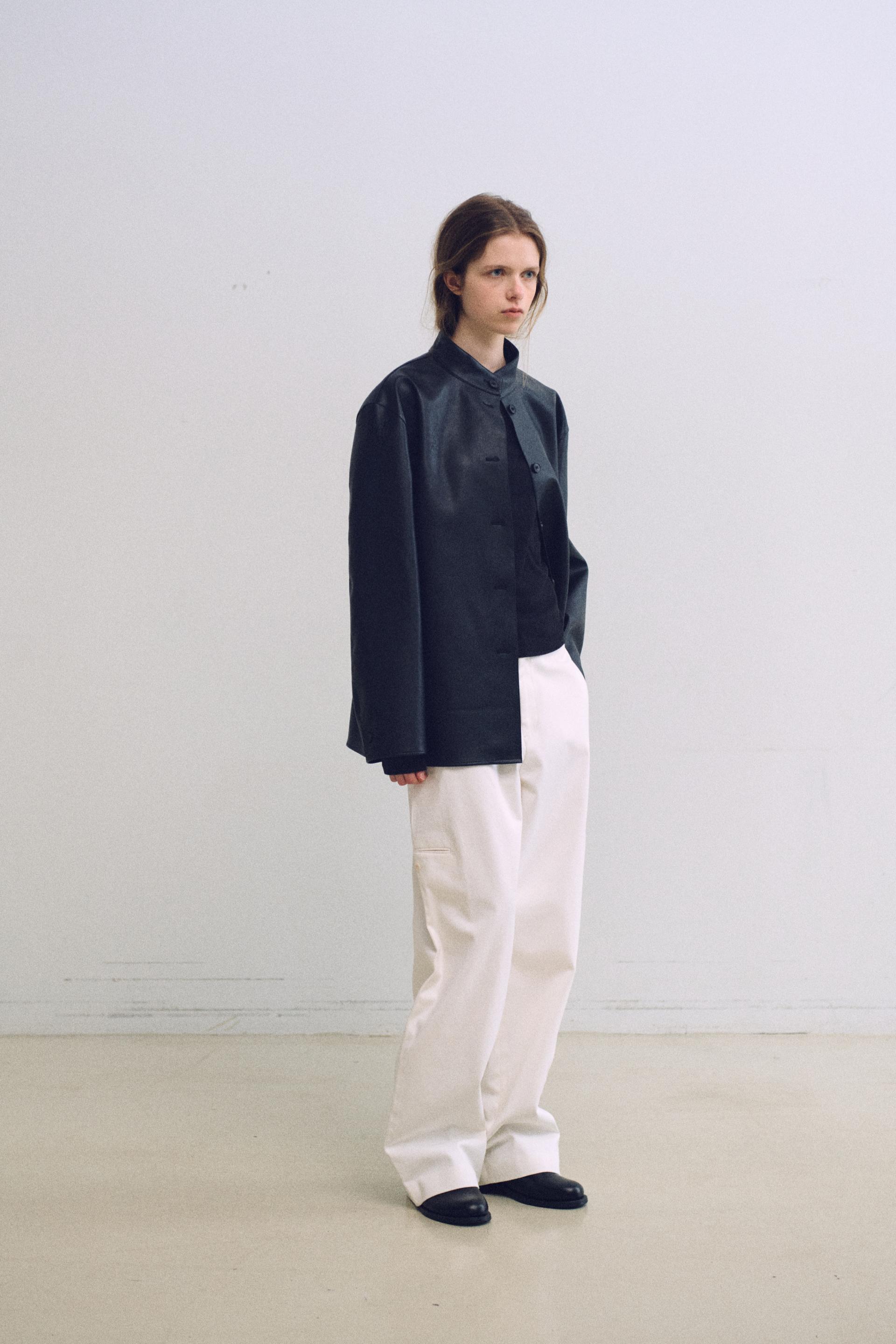 linear high neck jacket (leather black)