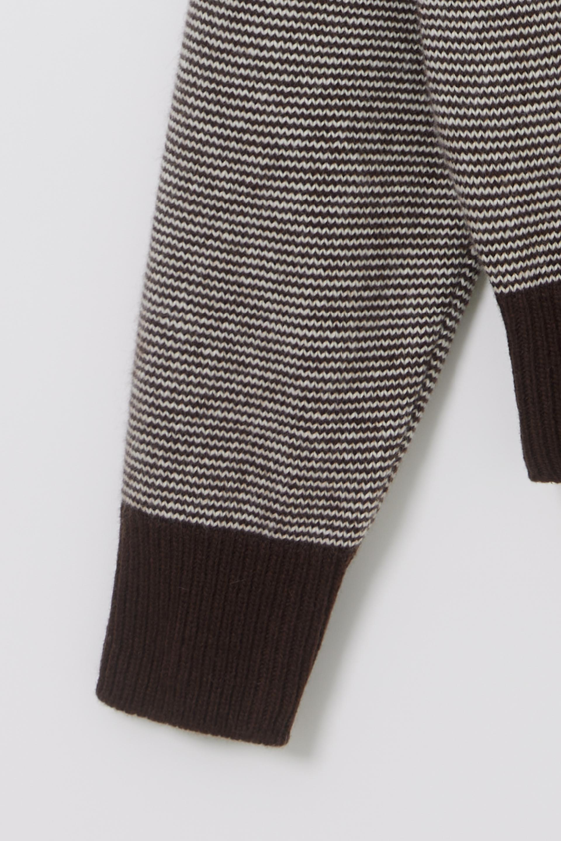 pipe v-neck knit (stripe brown)
