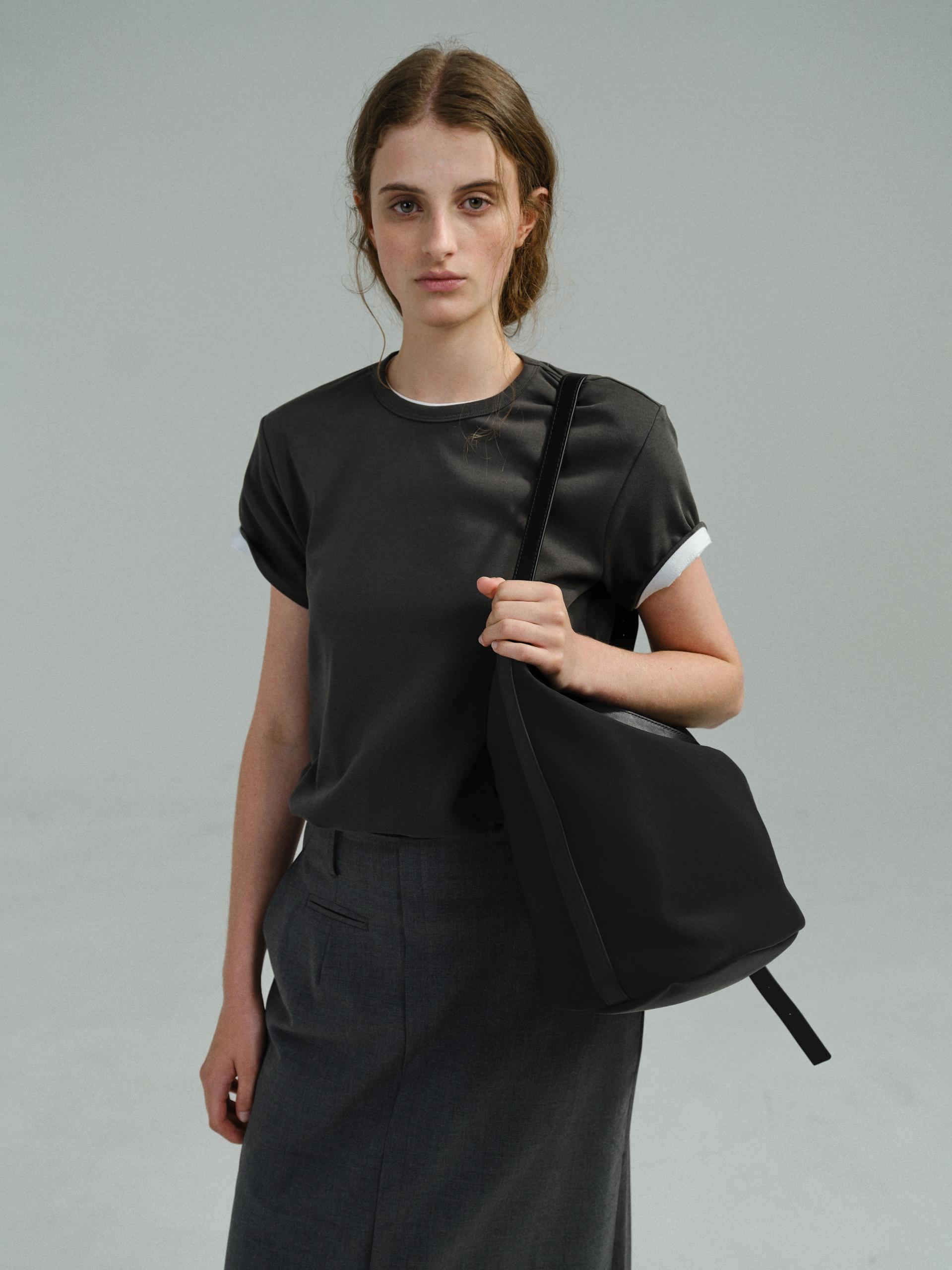 core t-shirt (charcoal)