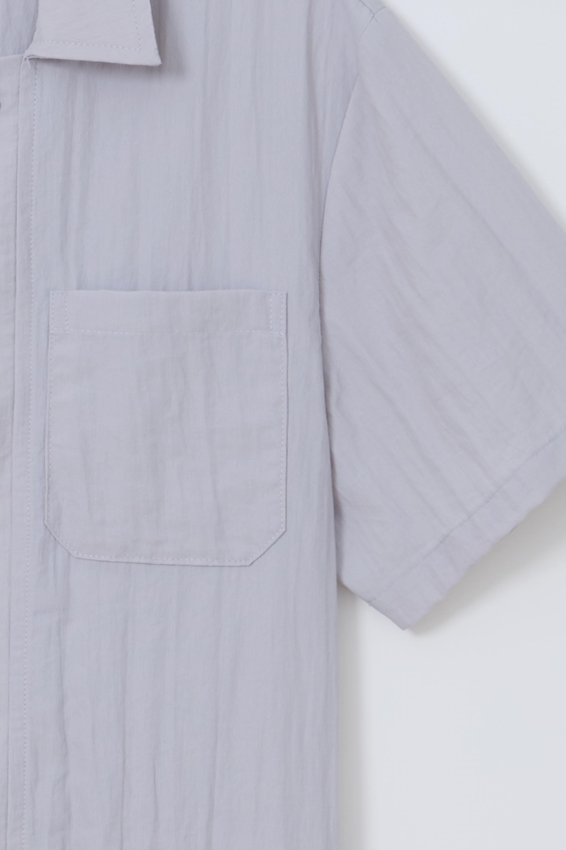 overlap half shirt (dusty sky)