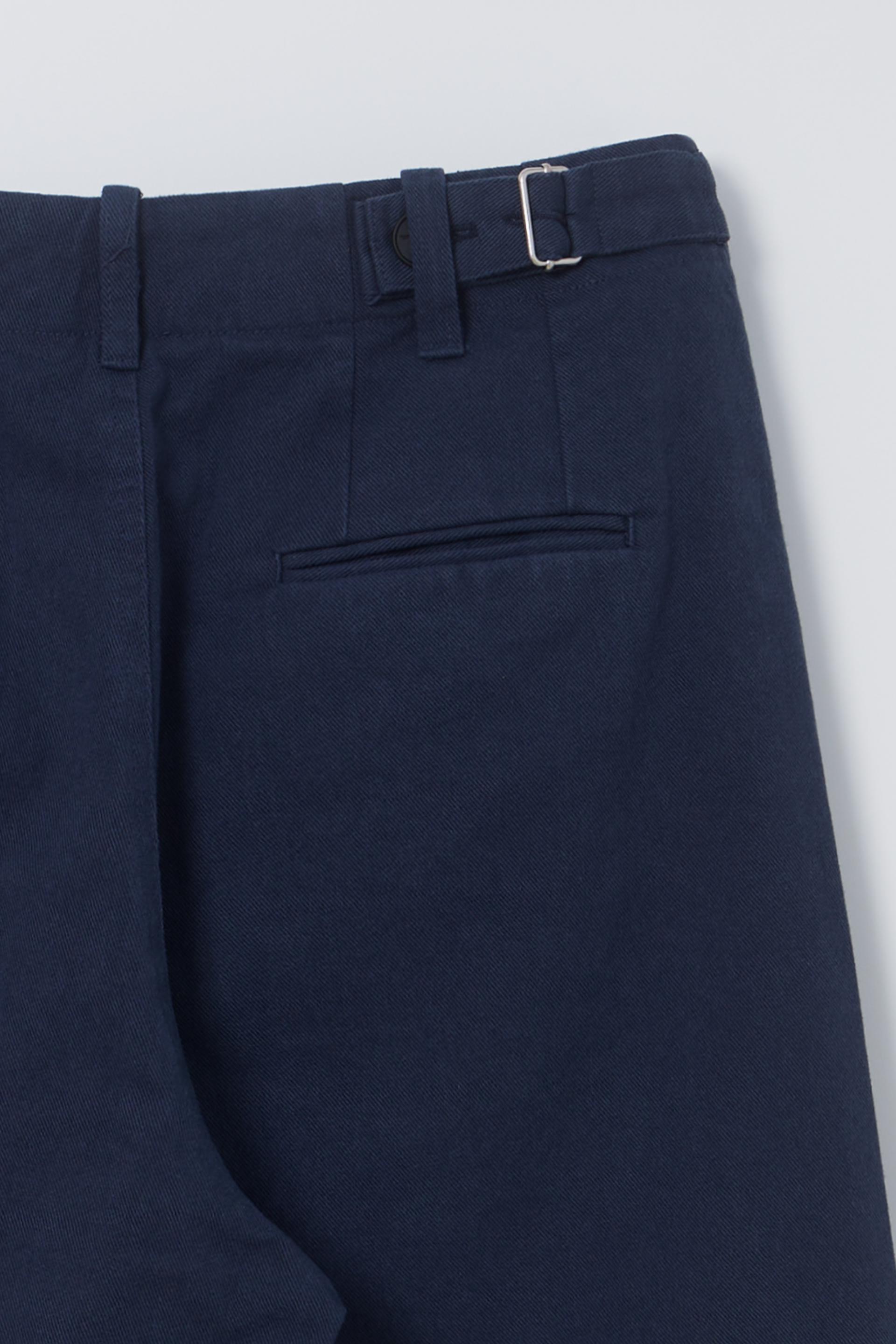 washed buckle pants (vintage blue)
