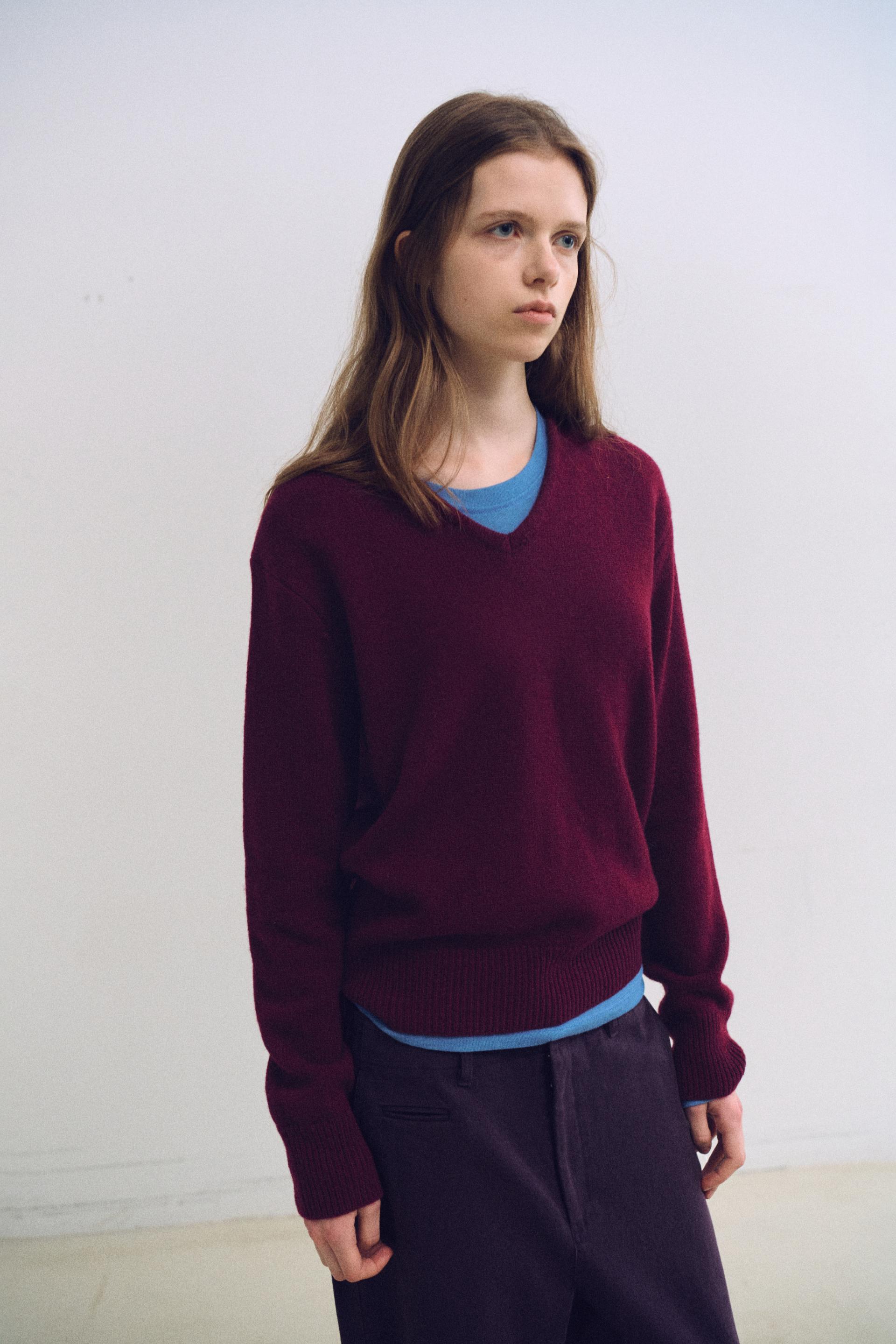 pipe v-neck knit (wine)