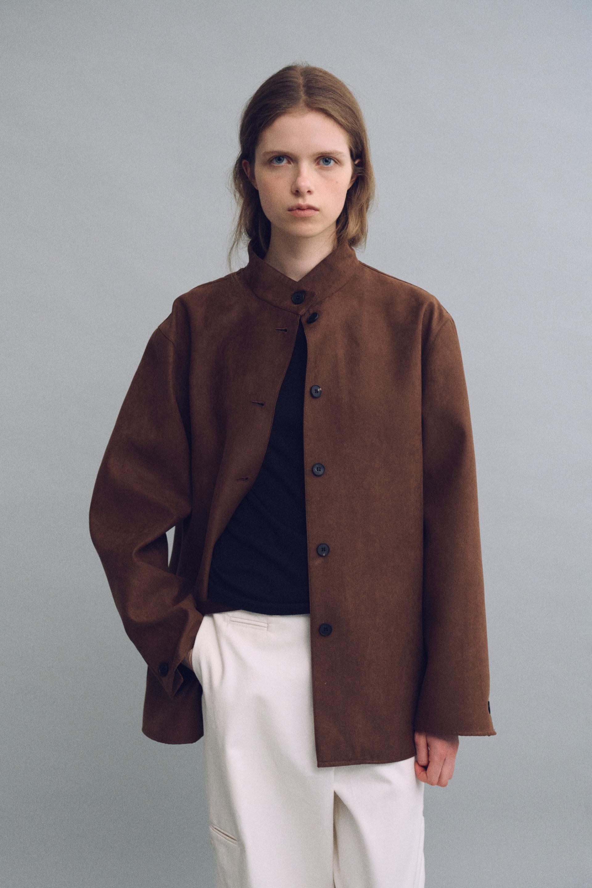 linear high neck jacket (suede brown)