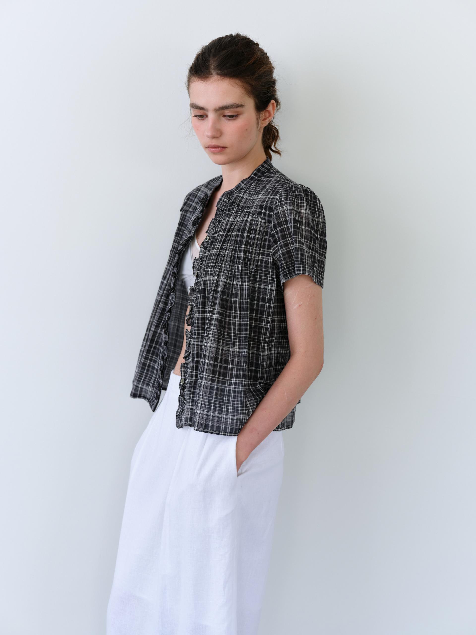 [2차 재입고] lace cap blouse (black check)