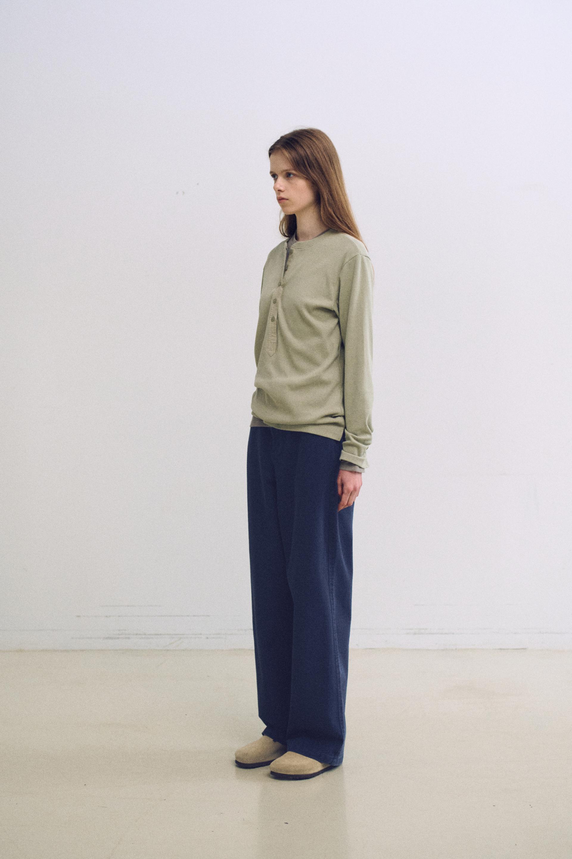 alter deep henley t-shirt (dusty mint)