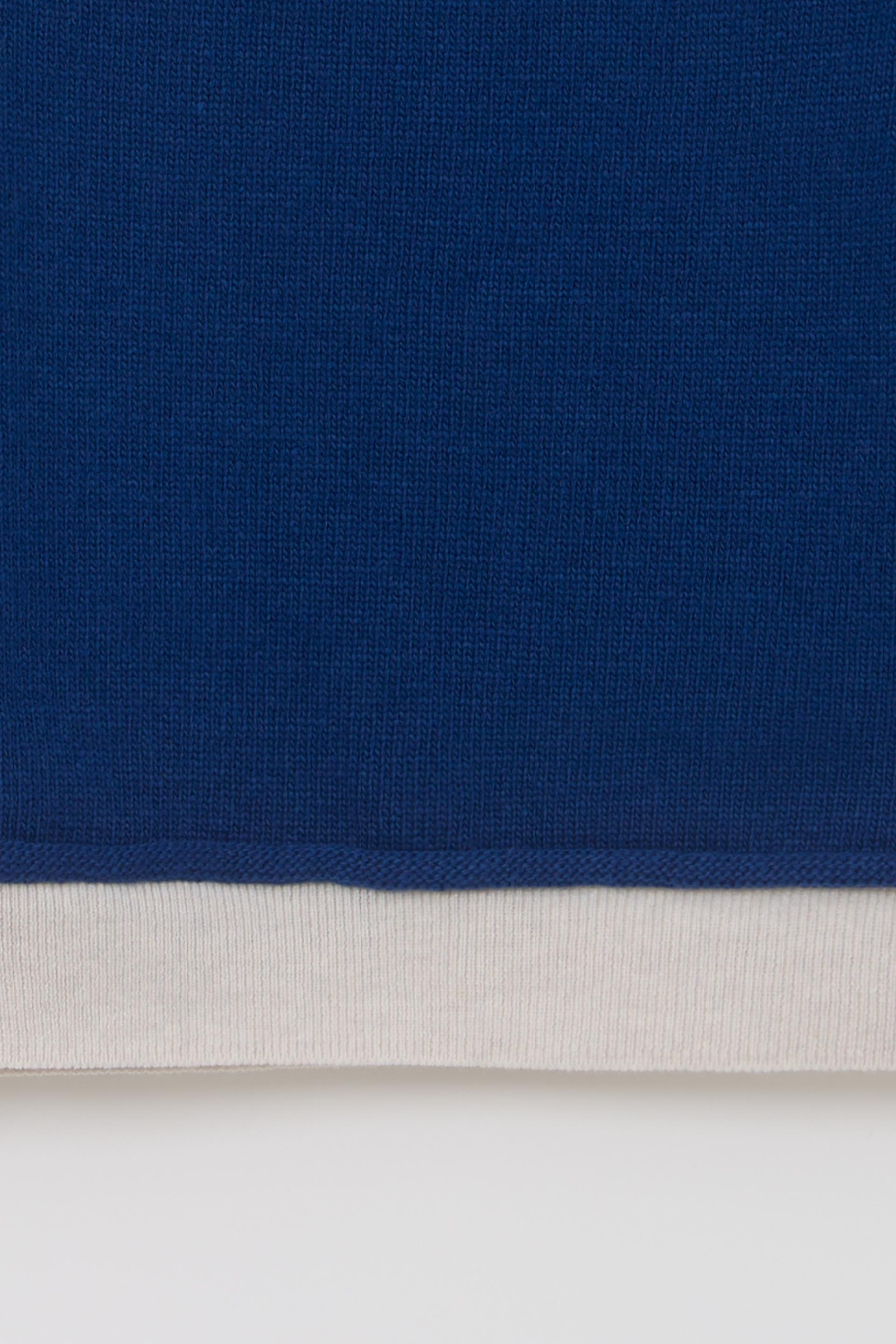 layered roll knit (blue)