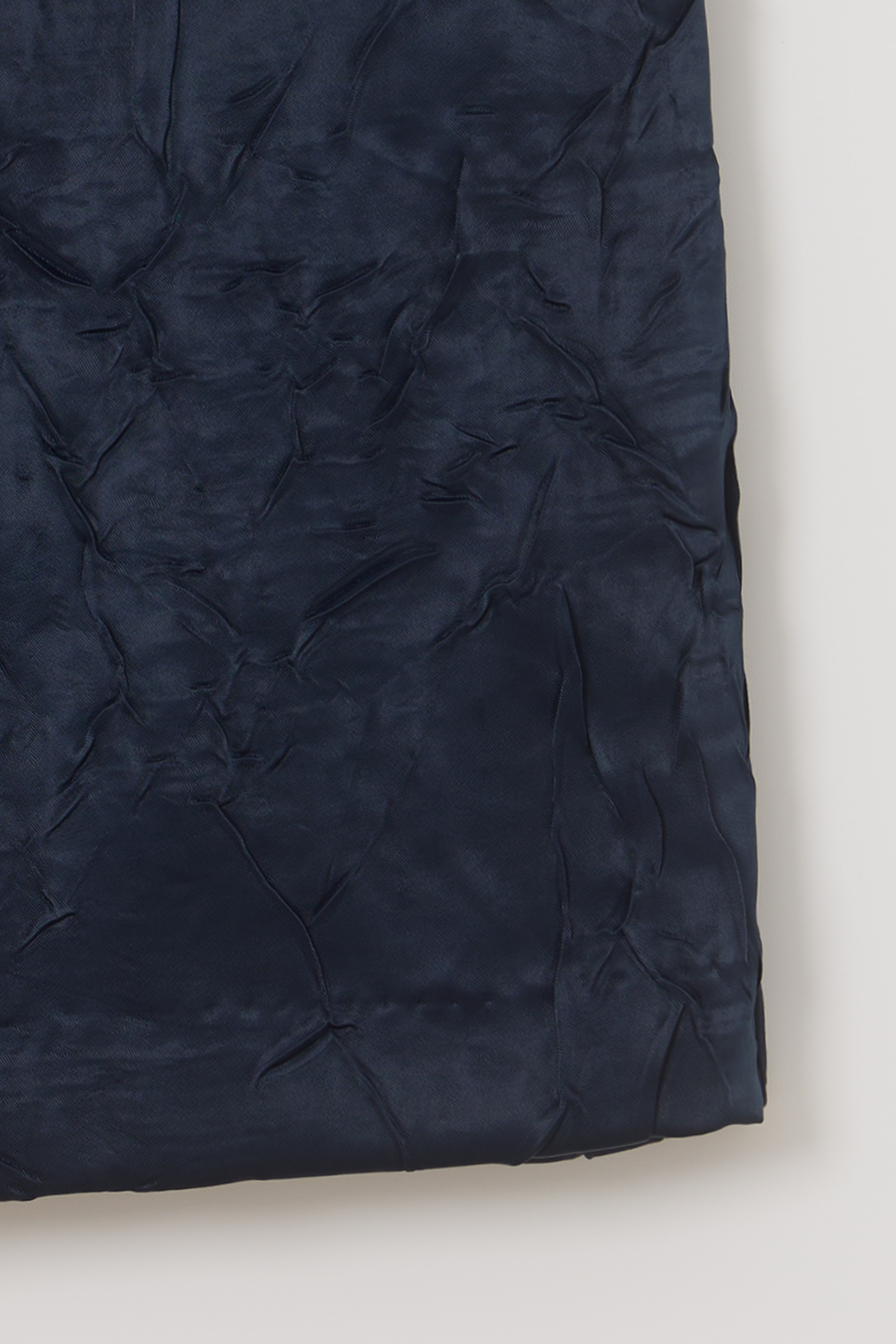 putty satin skirt (navy)