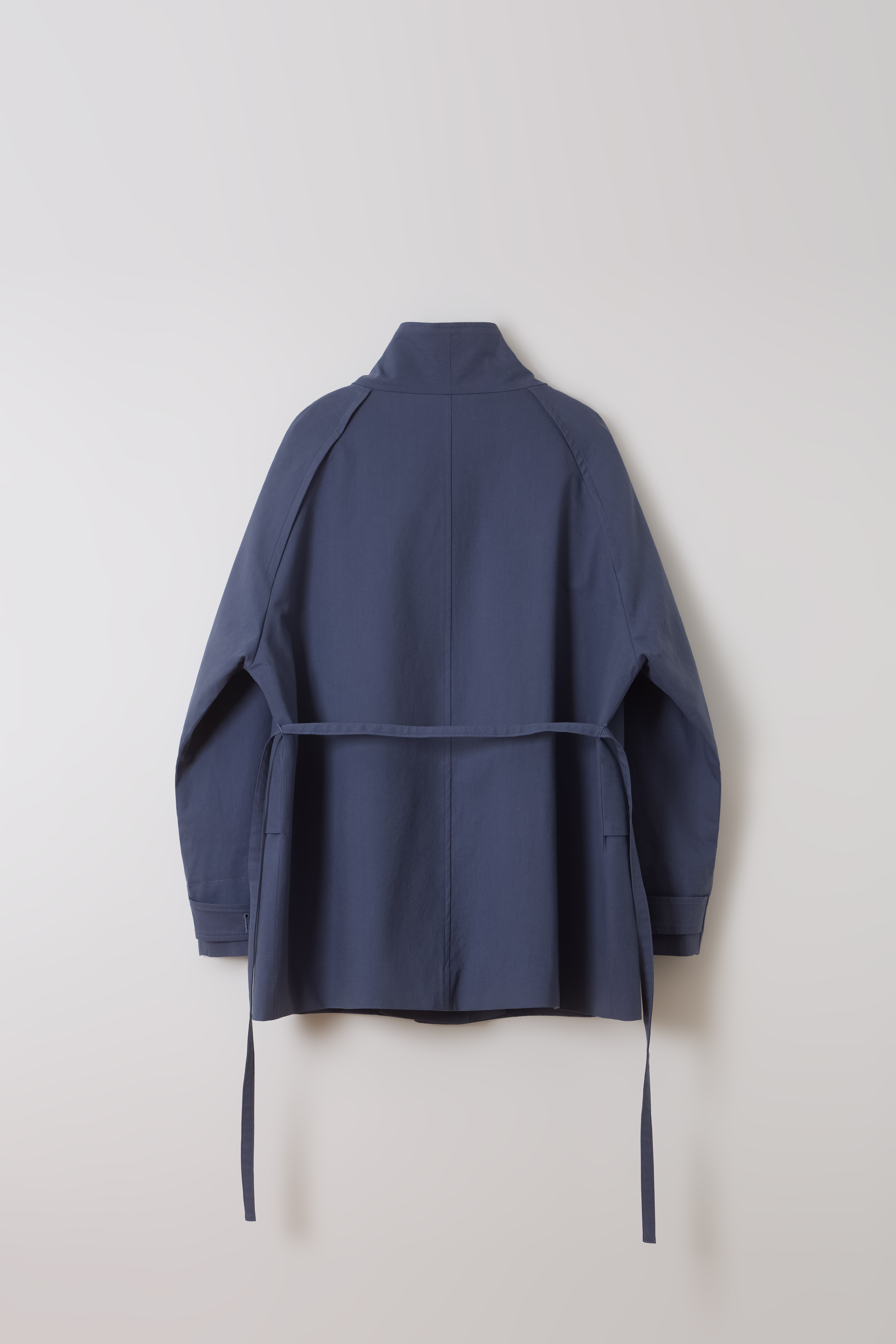 [2차 재입고] vent half trench coat (bio blue)