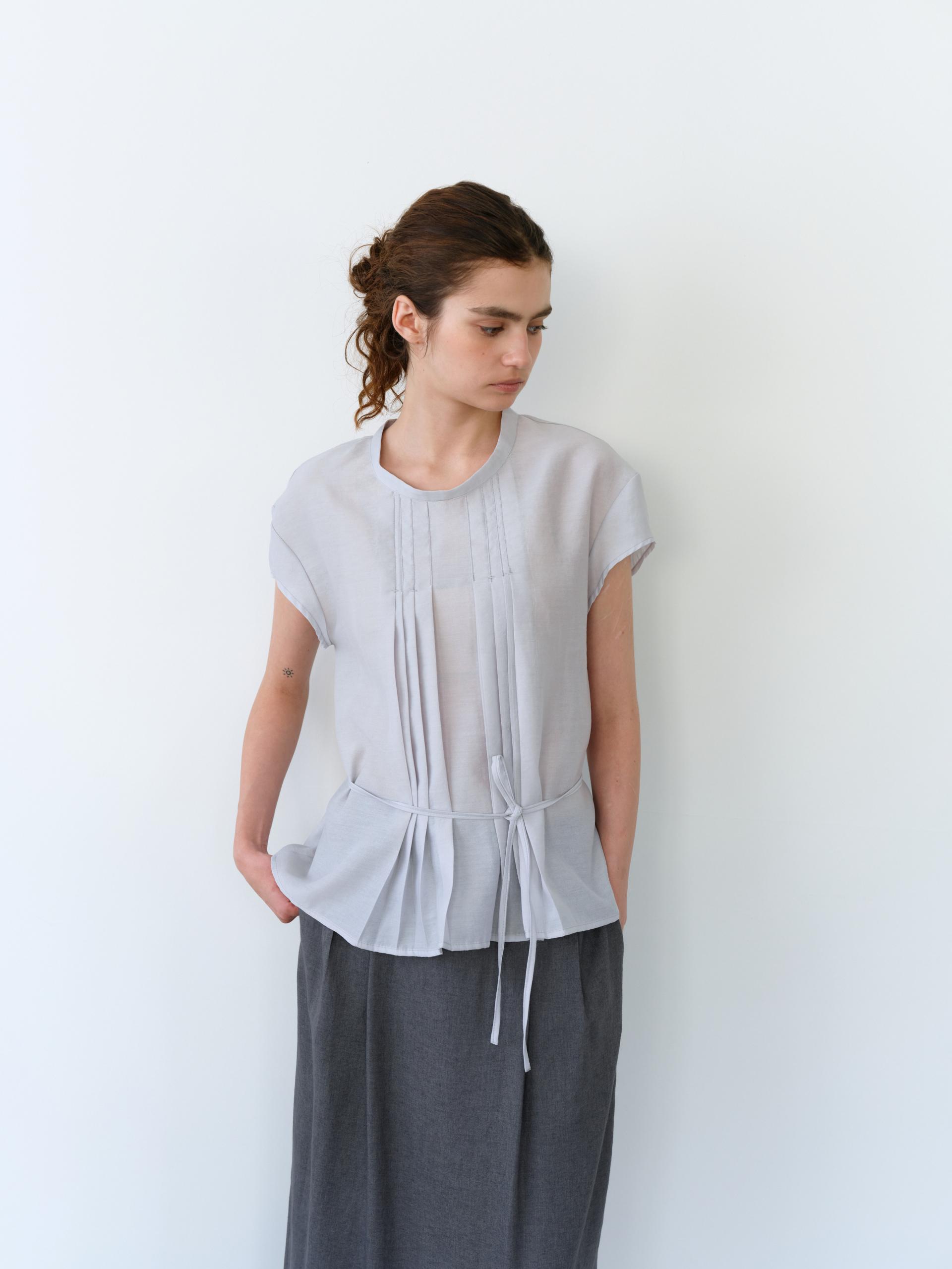 [4차 재입고] veil pleats blouse (mist)