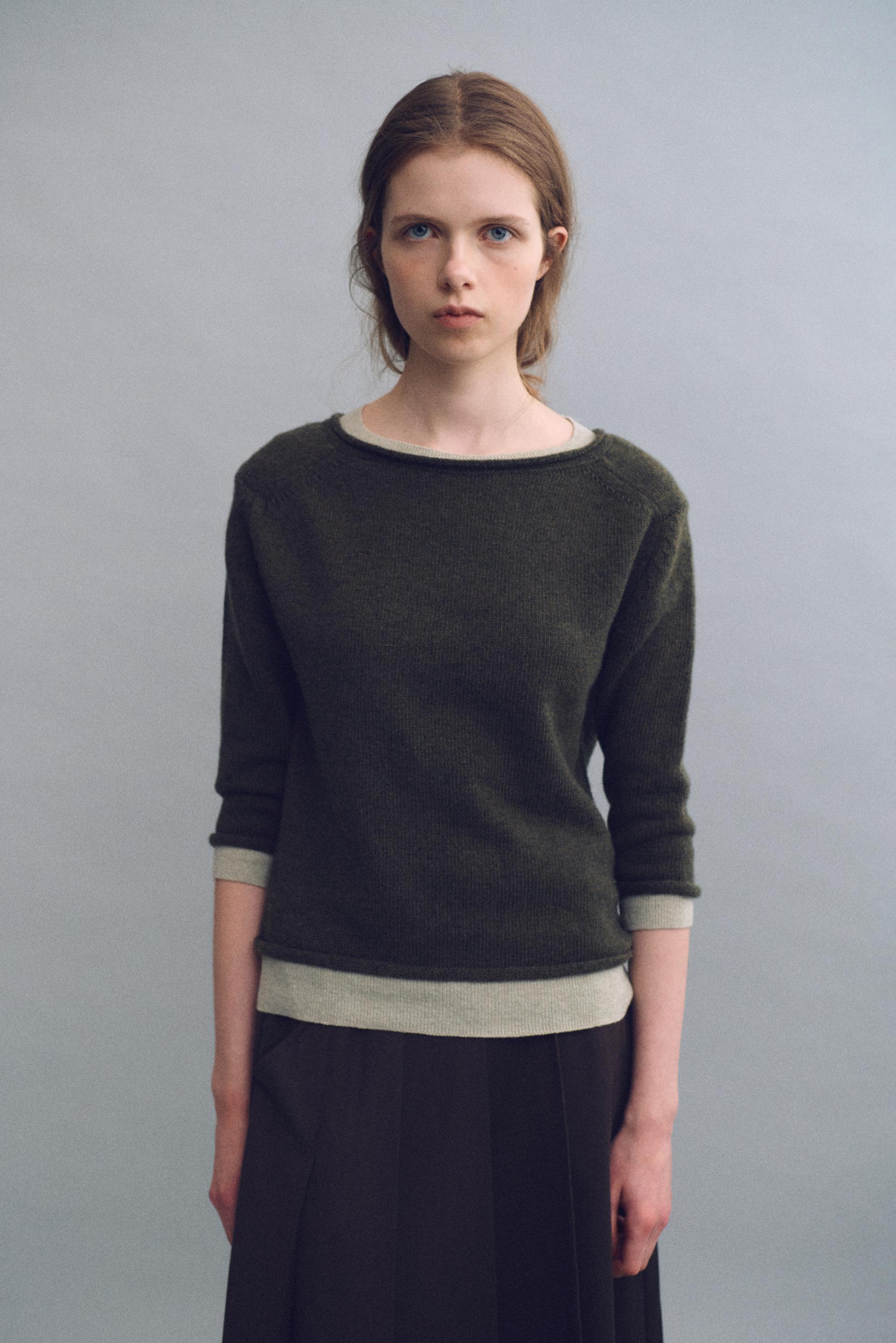 layered roll knit (olive)