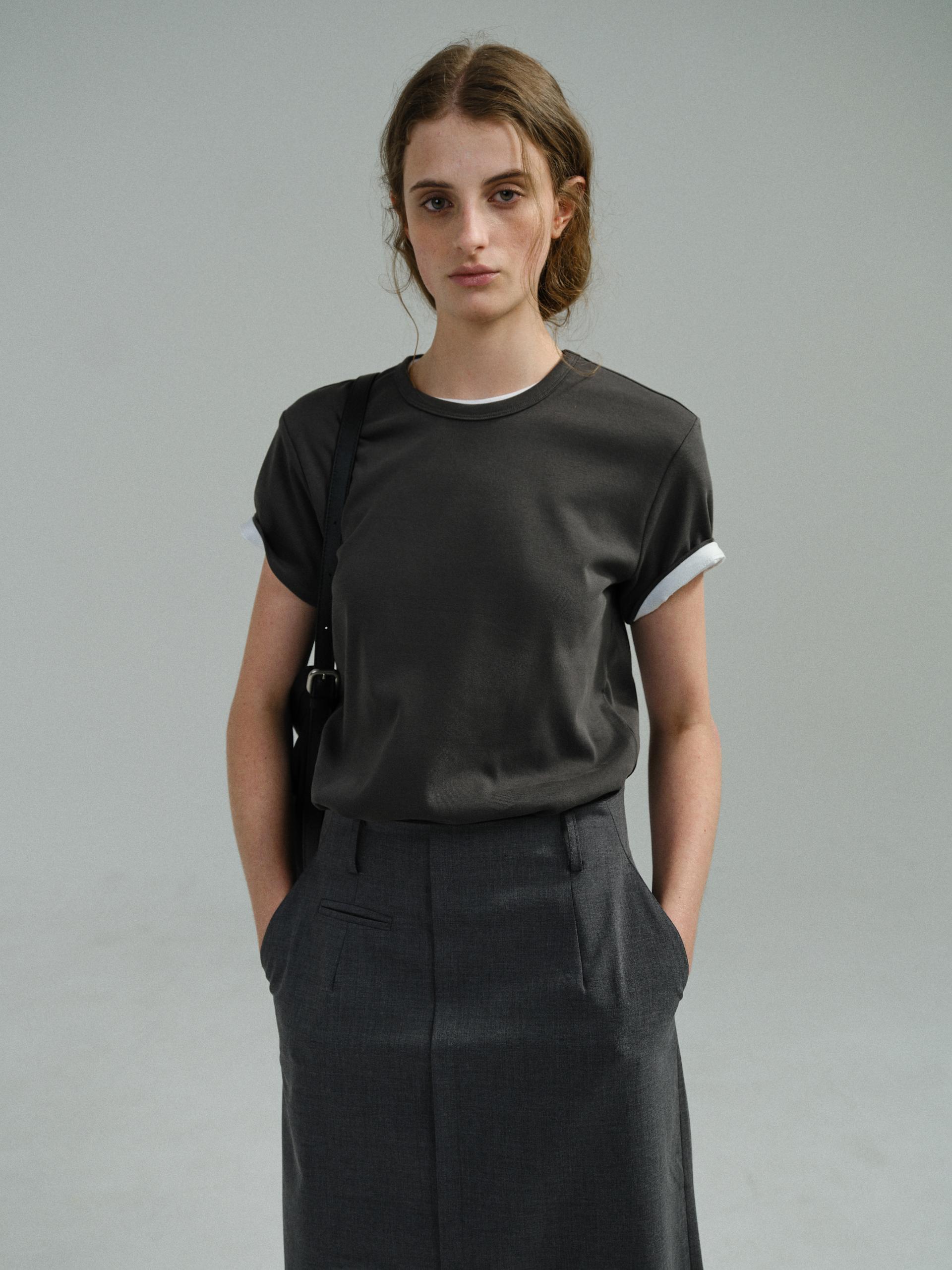 core t-shirt (charcoal)