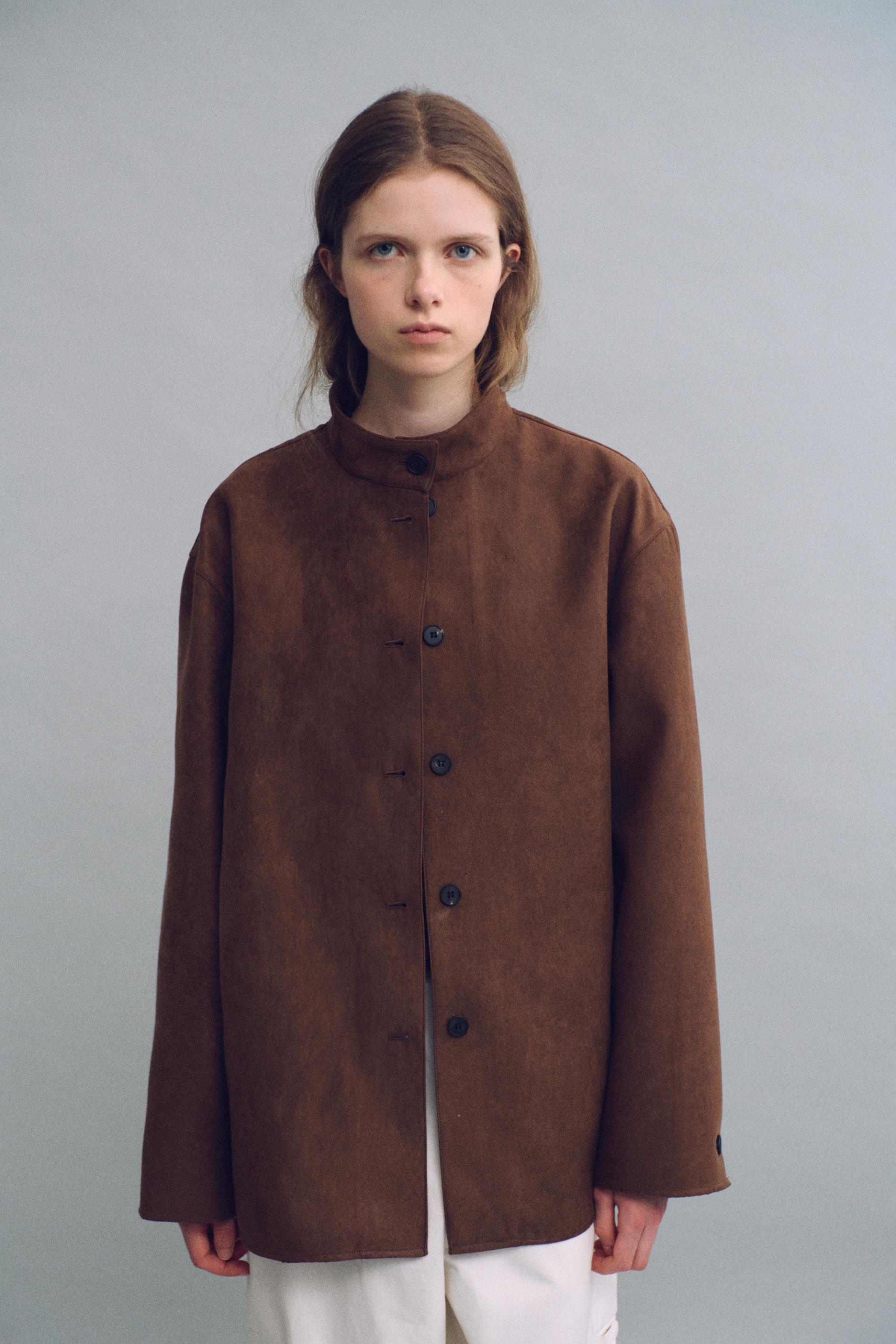 linear high neck jacket (suede brown)