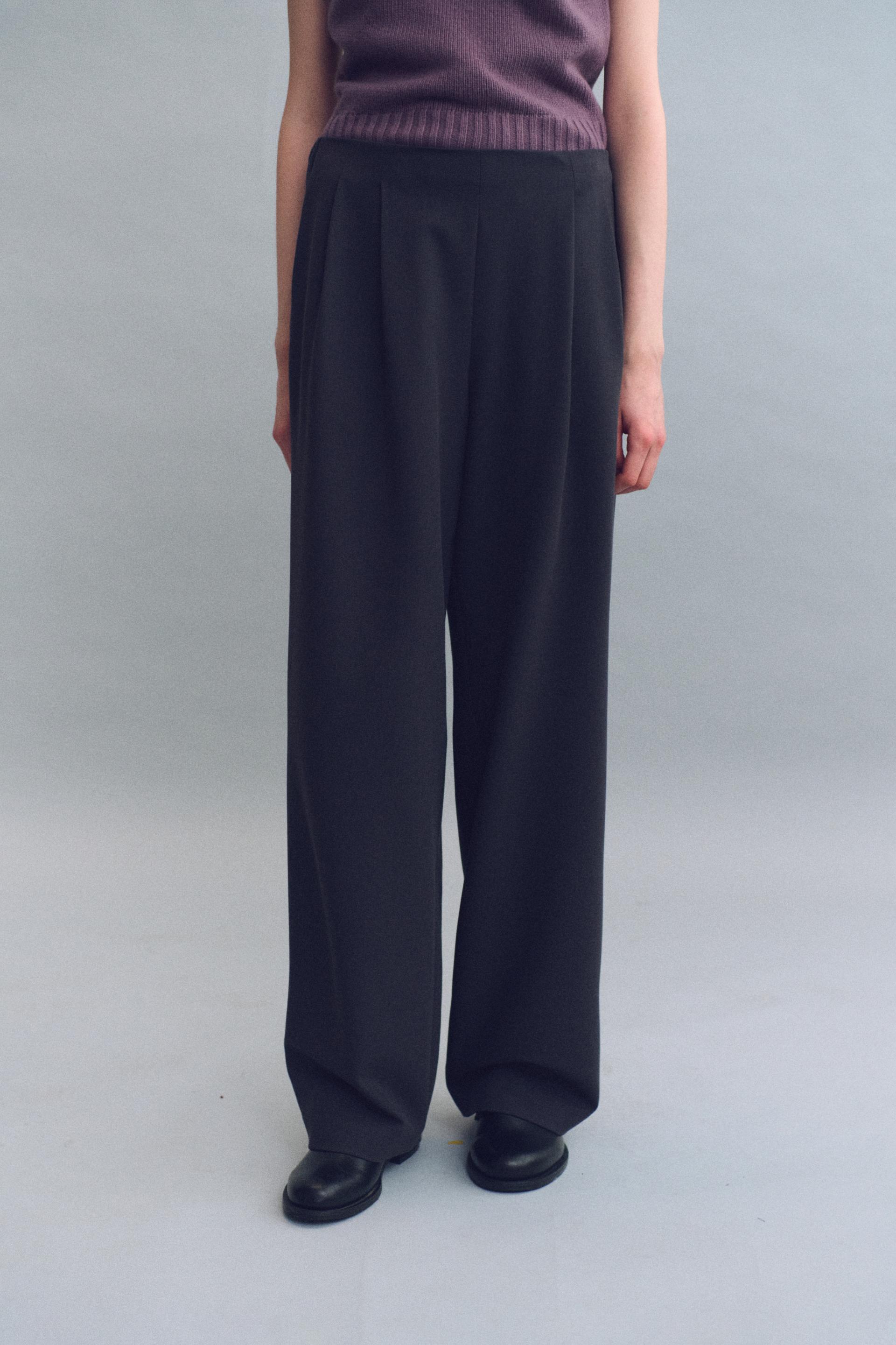 tuck ease slacks (charcoal)