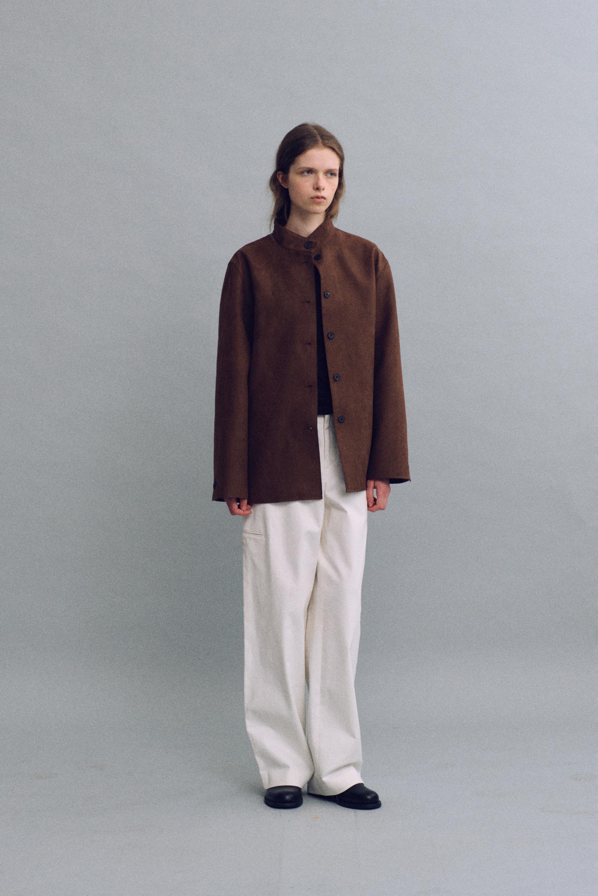 linear high neck jacket (suede brown)