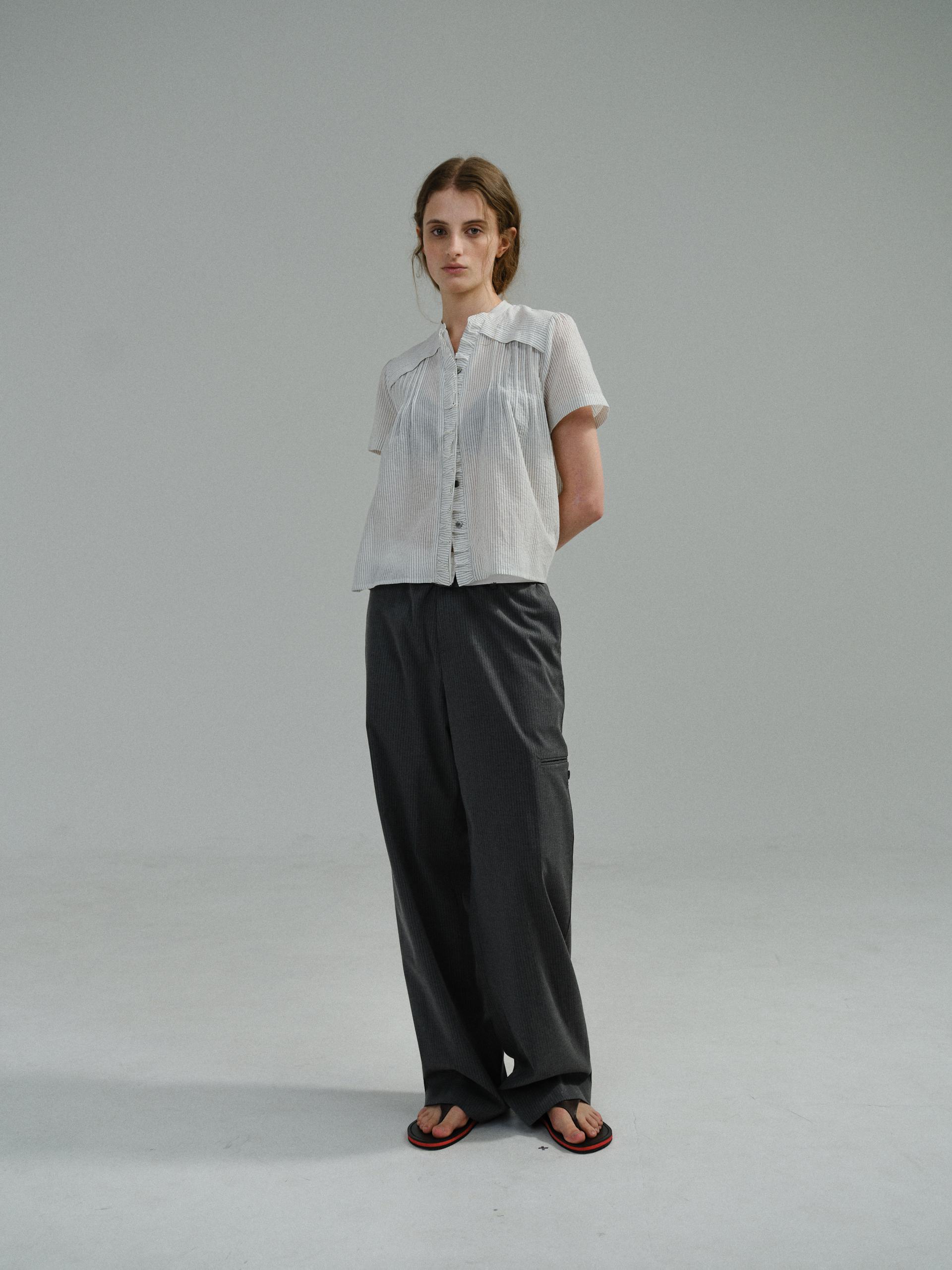 frill pintuck blouse (stripe)