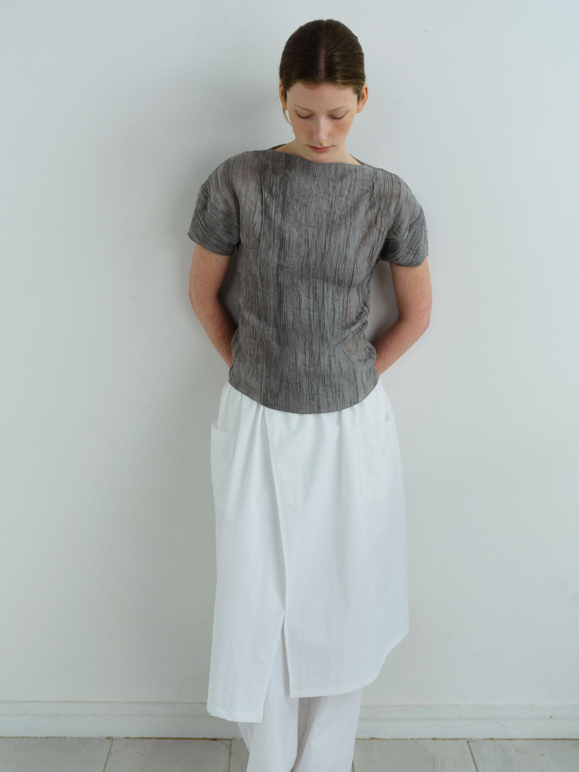 [4차 재입고 7/10 순차배송] pleats seam half blouse (grey)