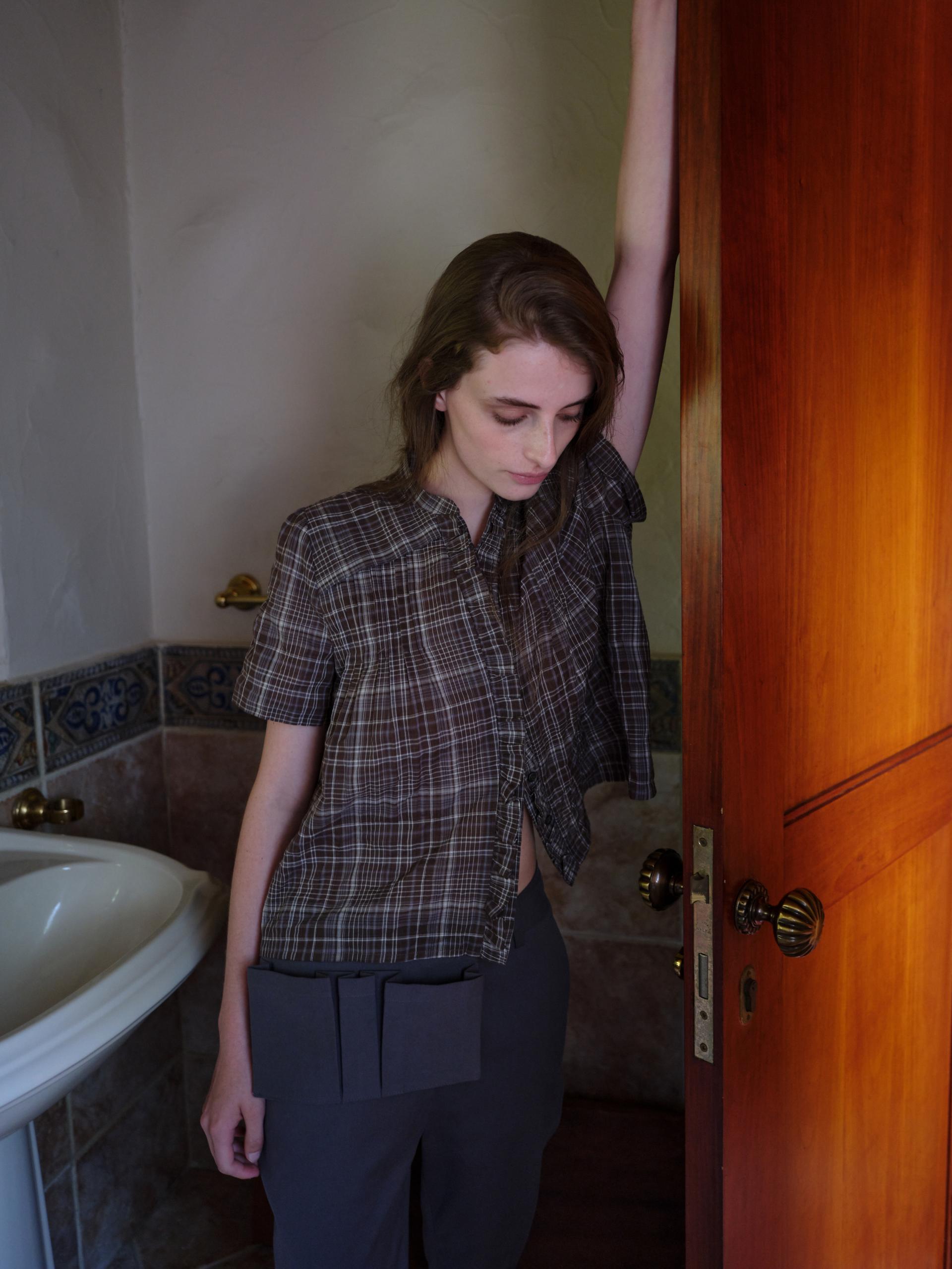 frill pintuck blouse (brown check)