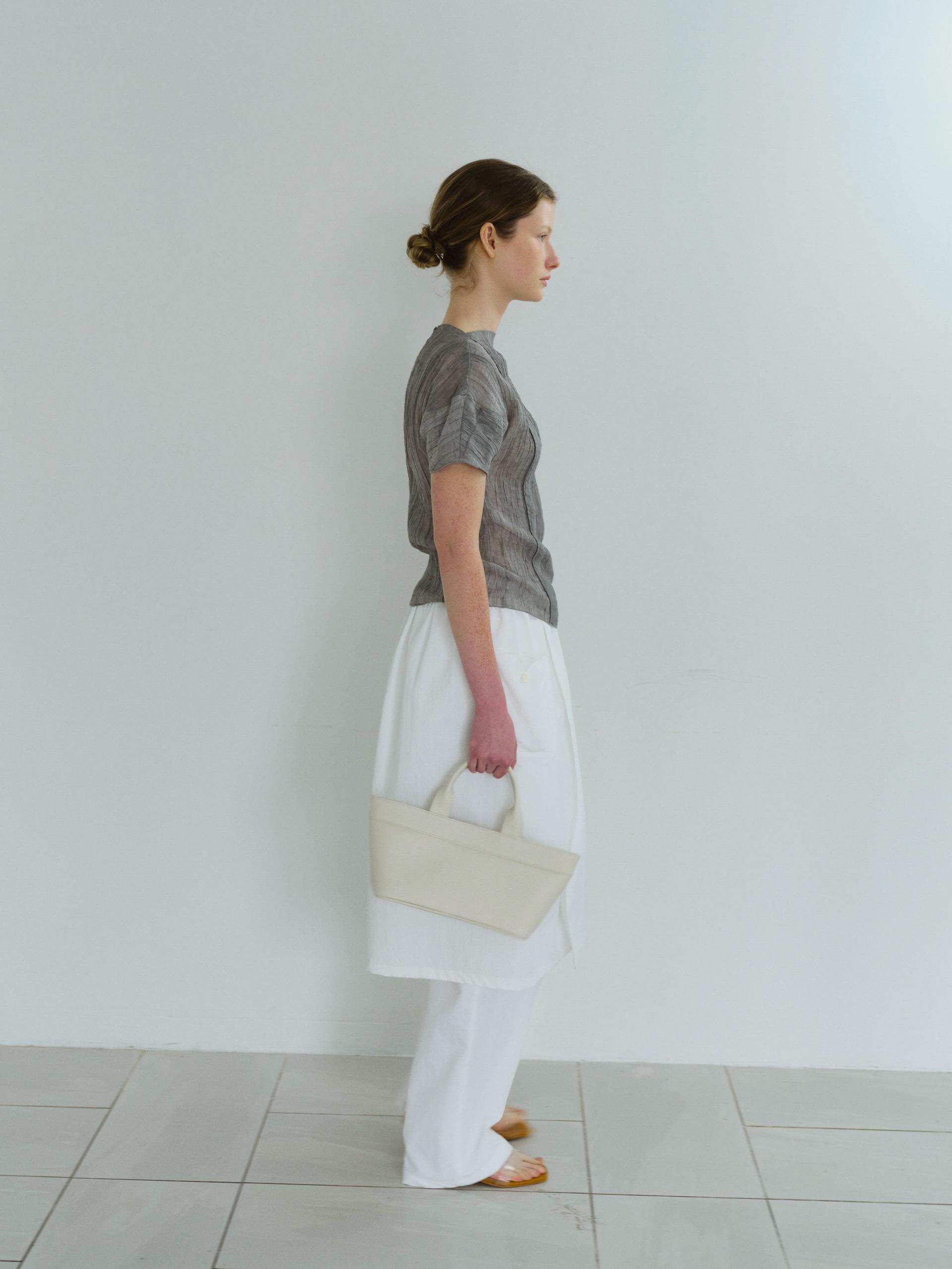 [4차 재입고 7/10 순차배송] pleats seam half blouse (grey)