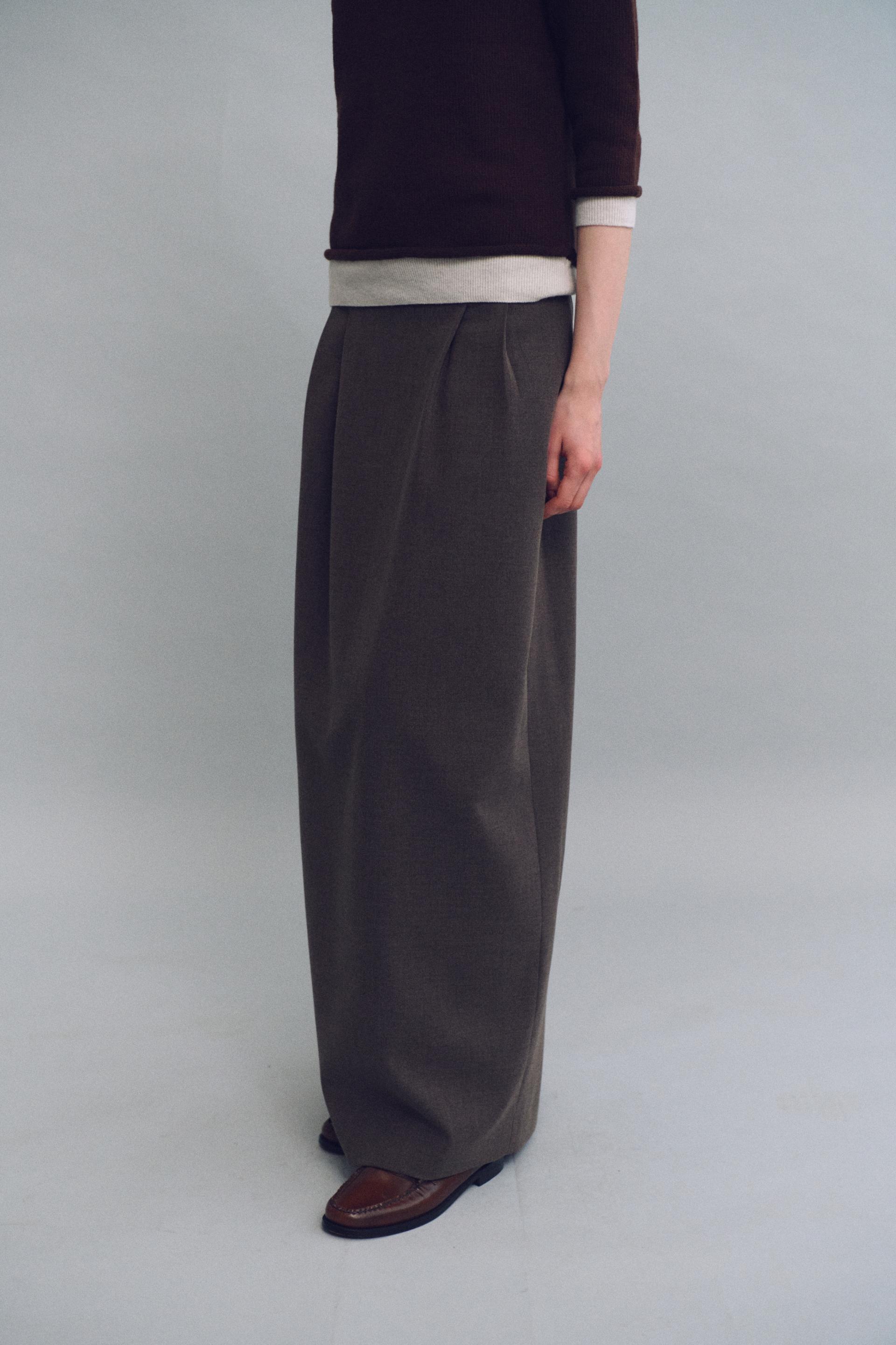 tuck maxi wool skirt (dusty brown)