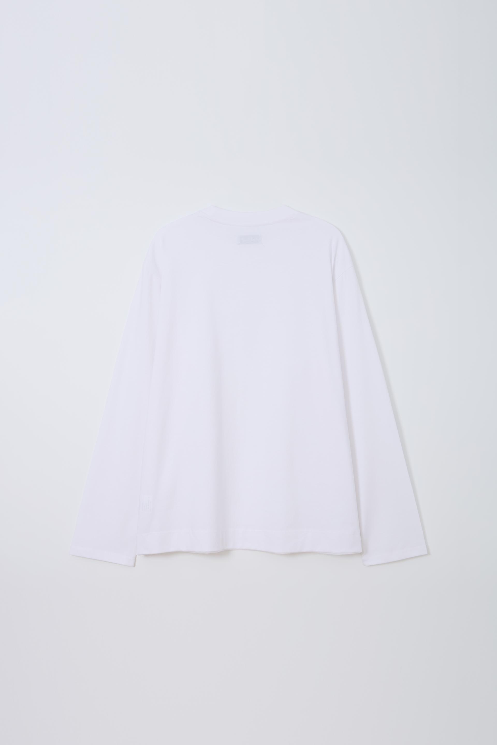 core long sleeve t-shirt (white)