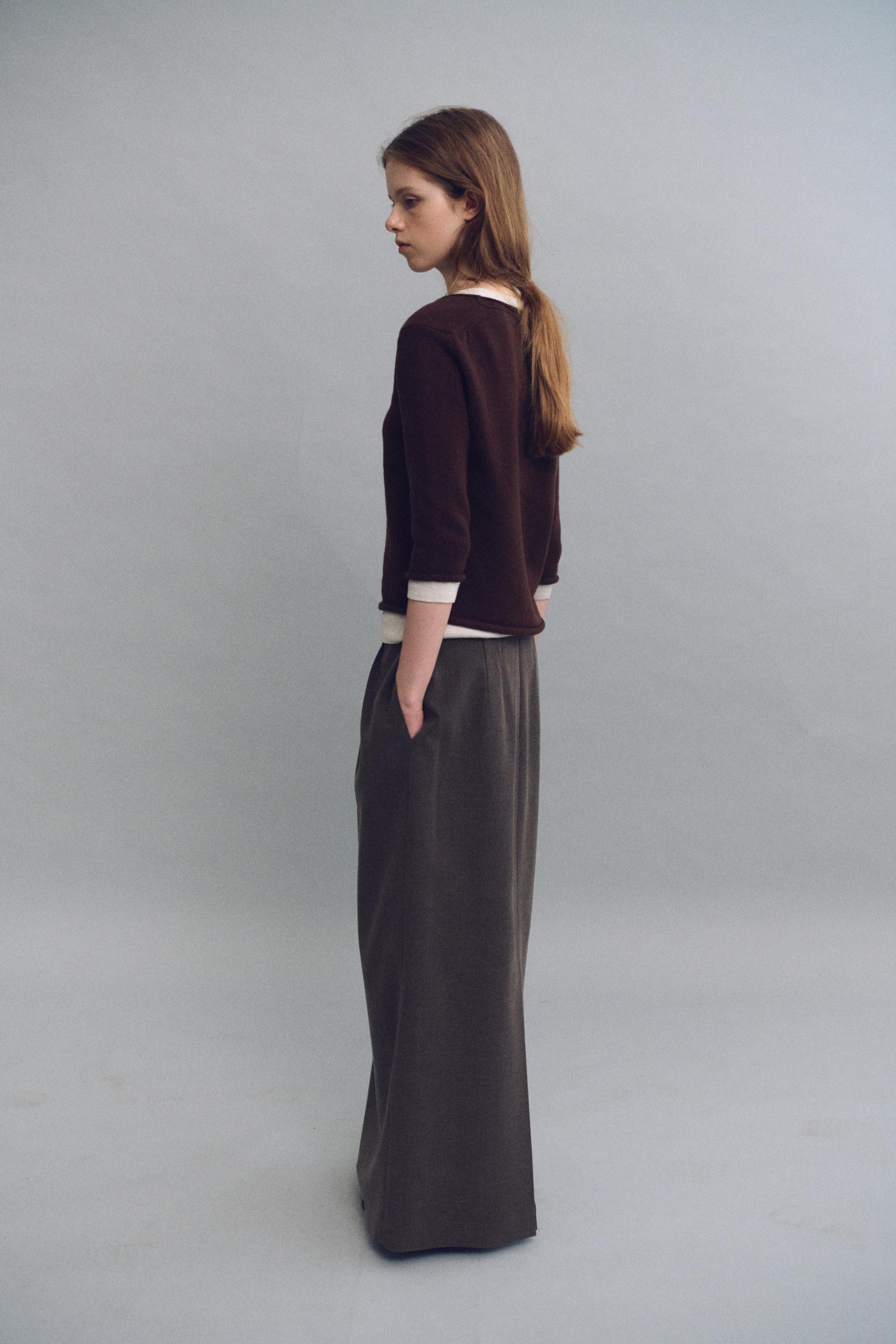 tuck maxi wool skirt (dusty brown)