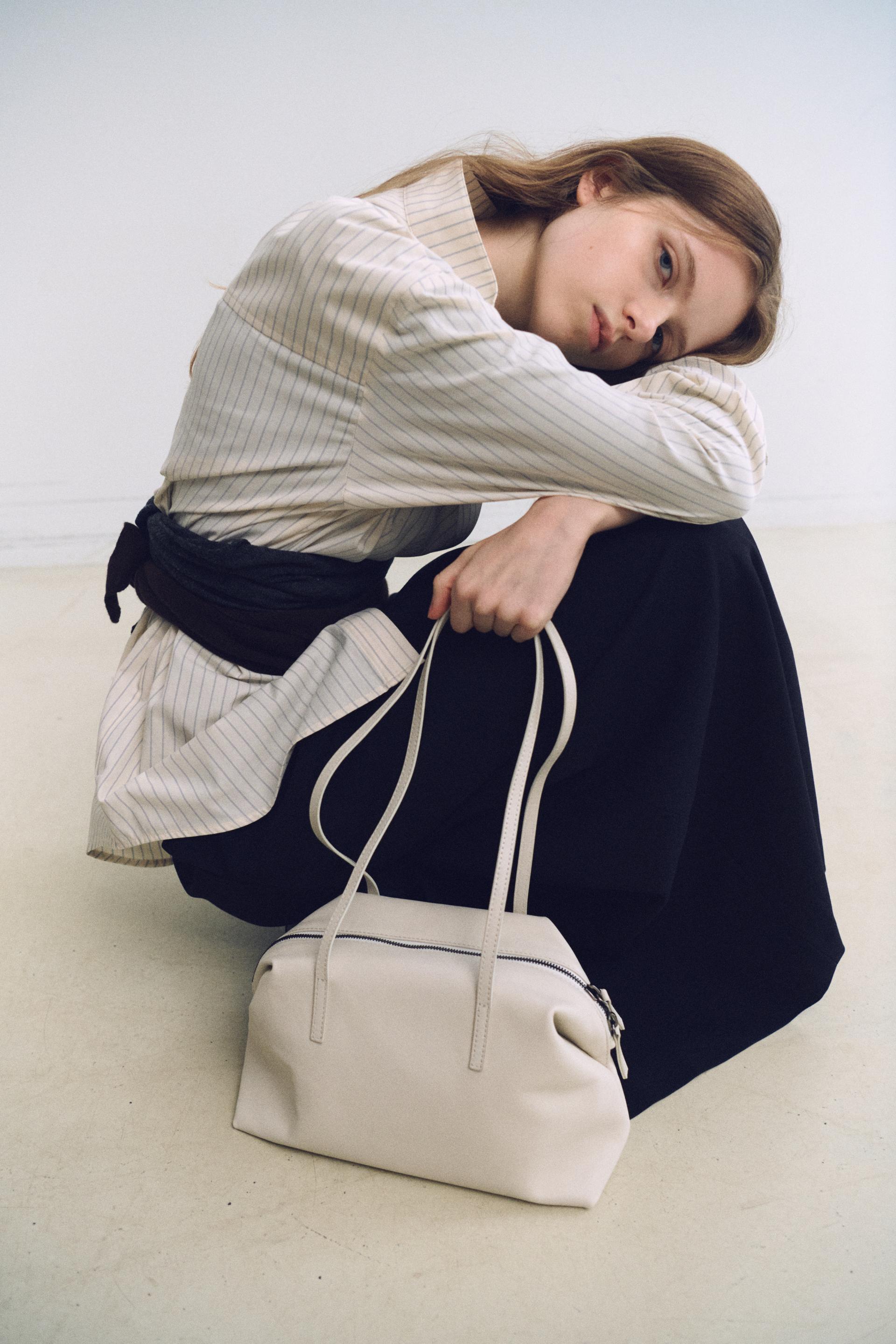 alter bowling bag (ivory)