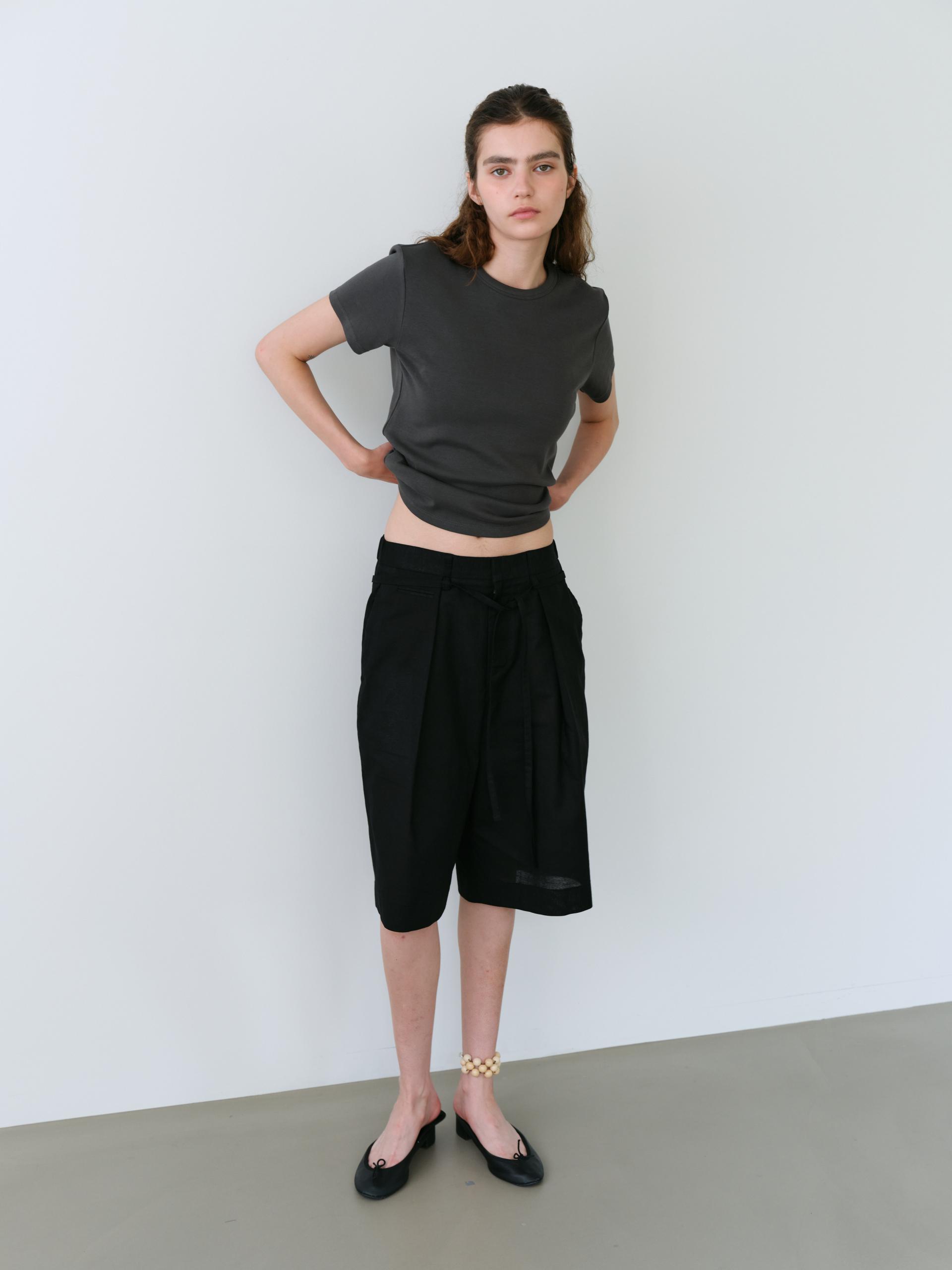core t-shirt (charcoal)