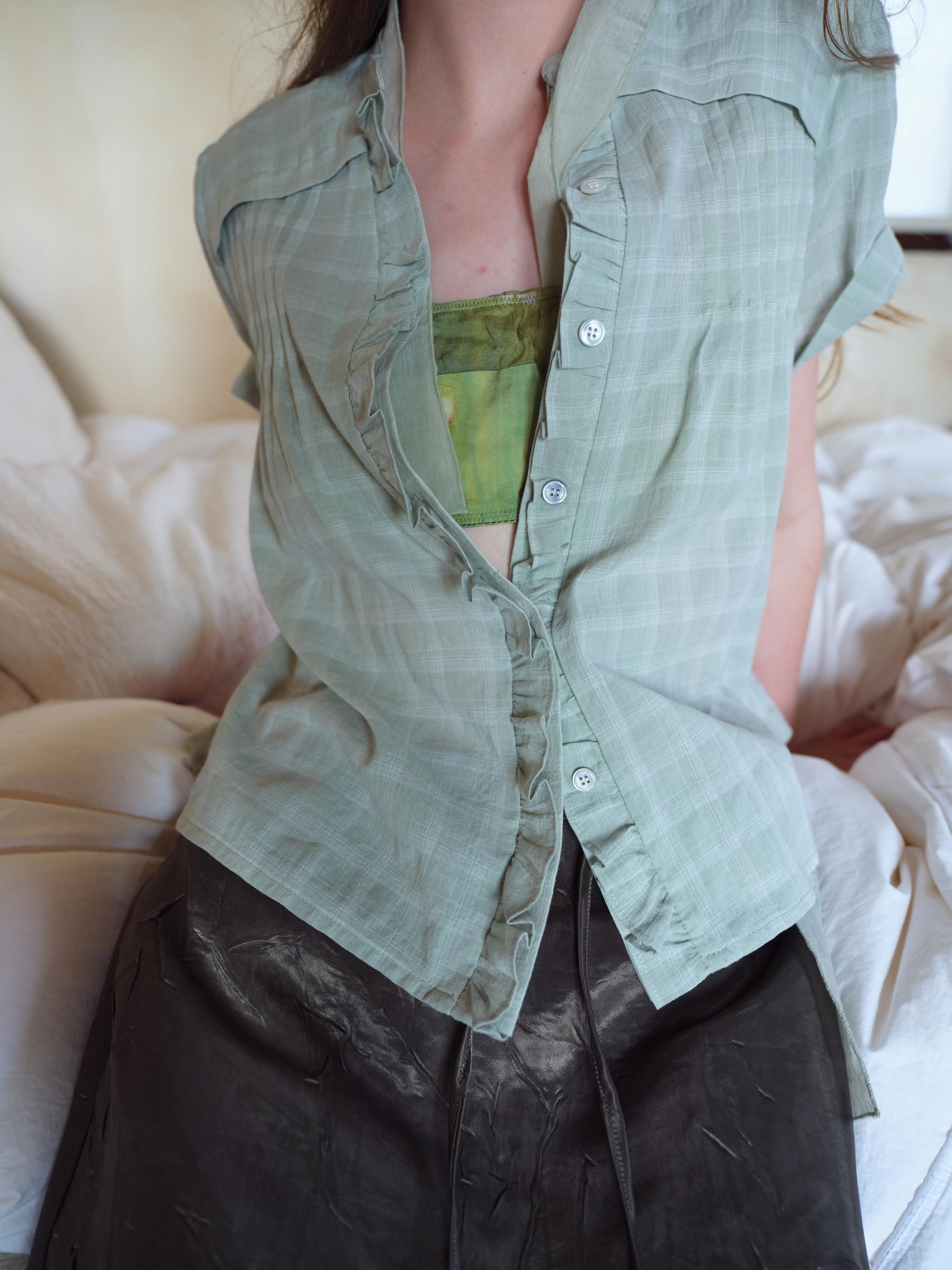 frill pintuck blouse (mint check)