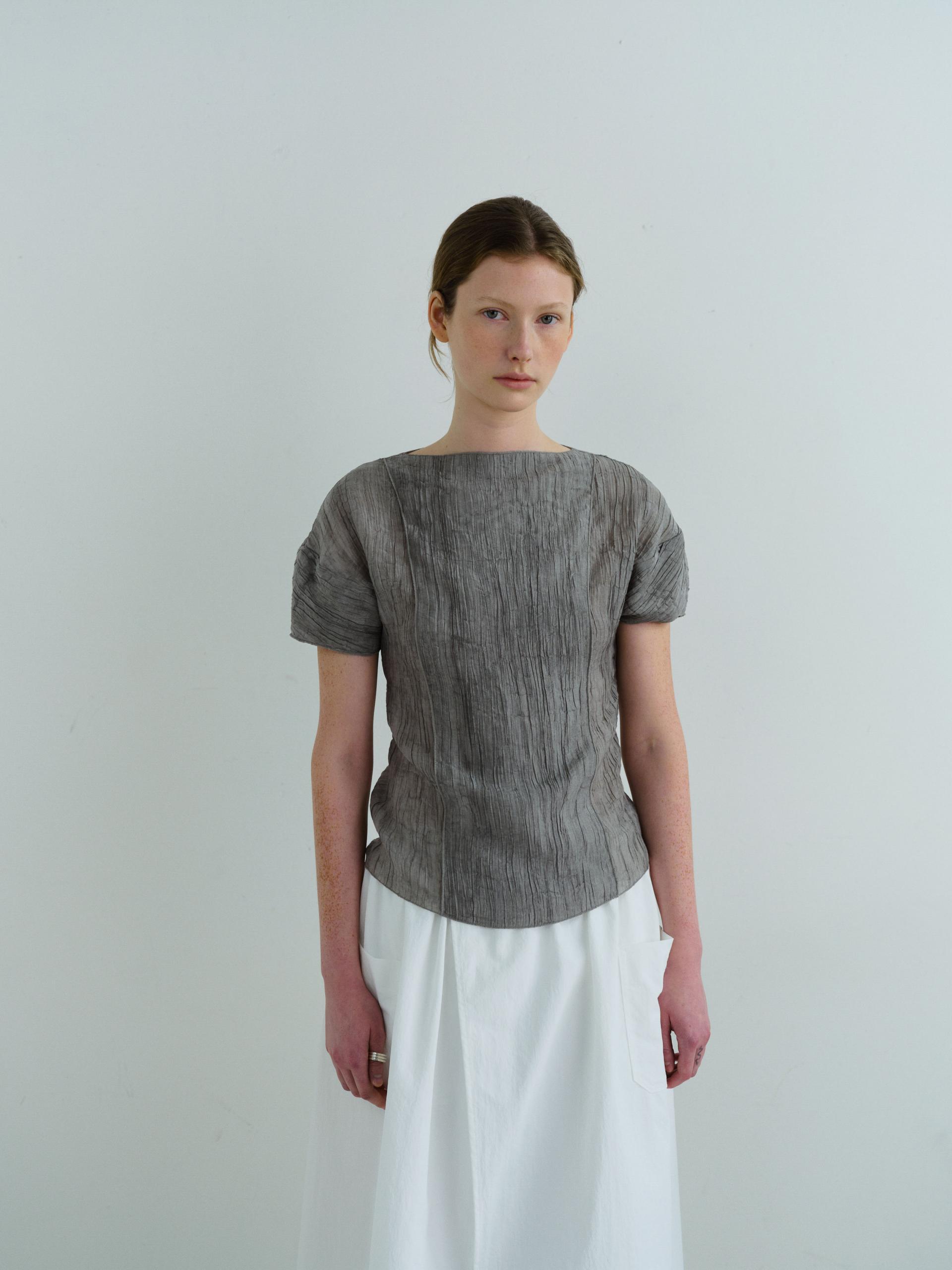 [4차 재입고 7/10 순차배송] pleats seam half blouse (grey)