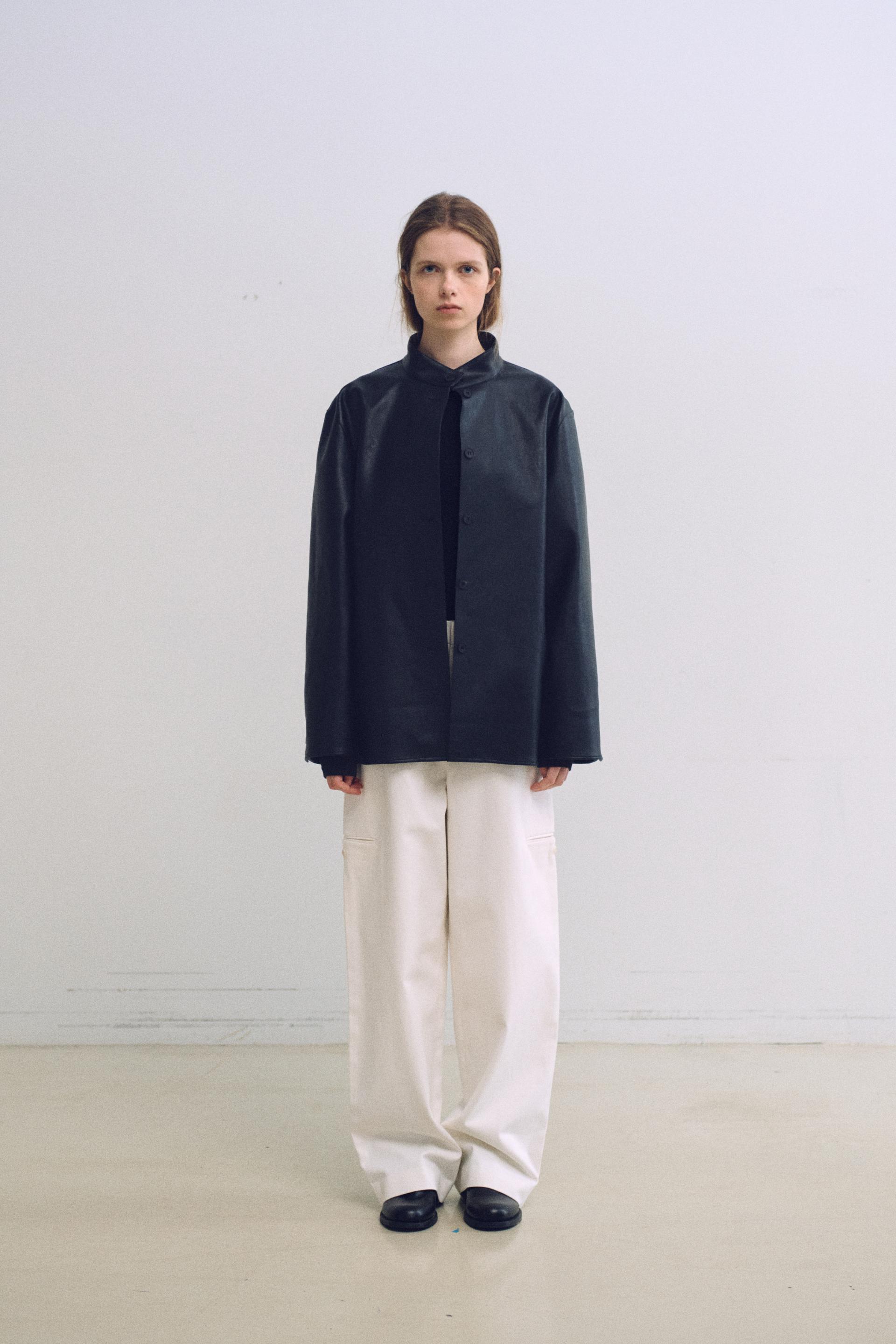 linear high neck jacket (leather black)