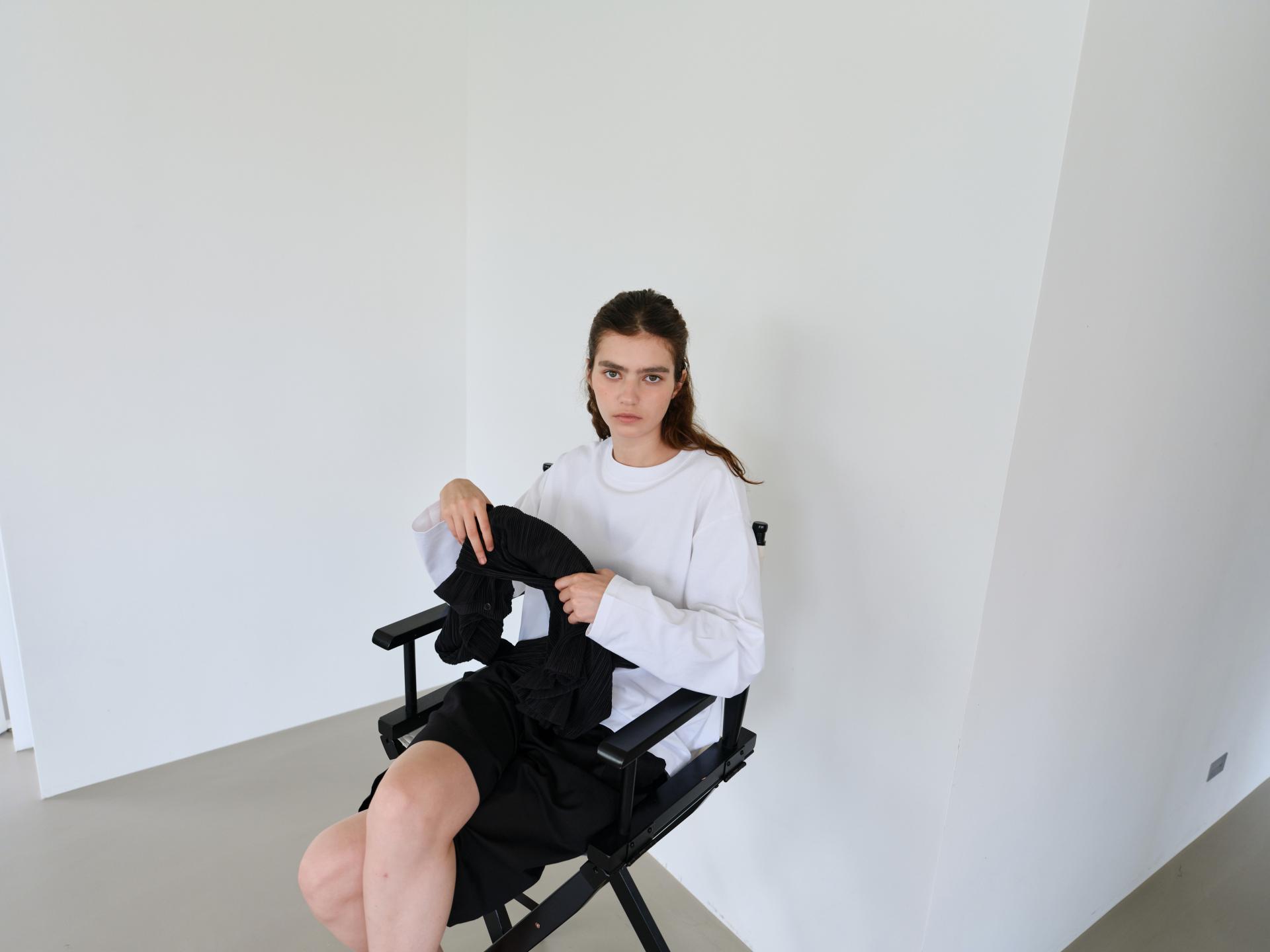 core long sleeve t-shirt (white)