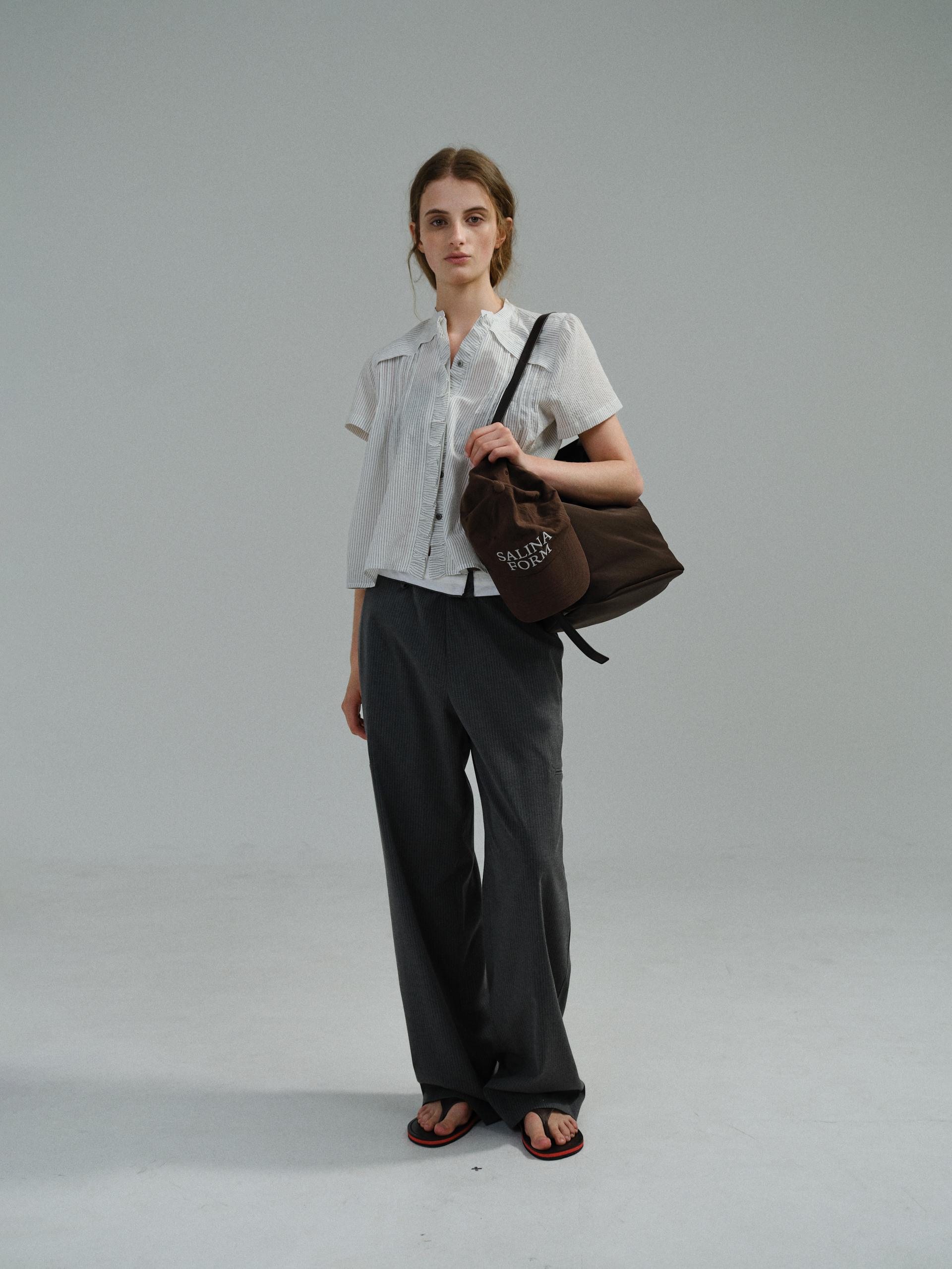curved triple lip pants (grey stripe)