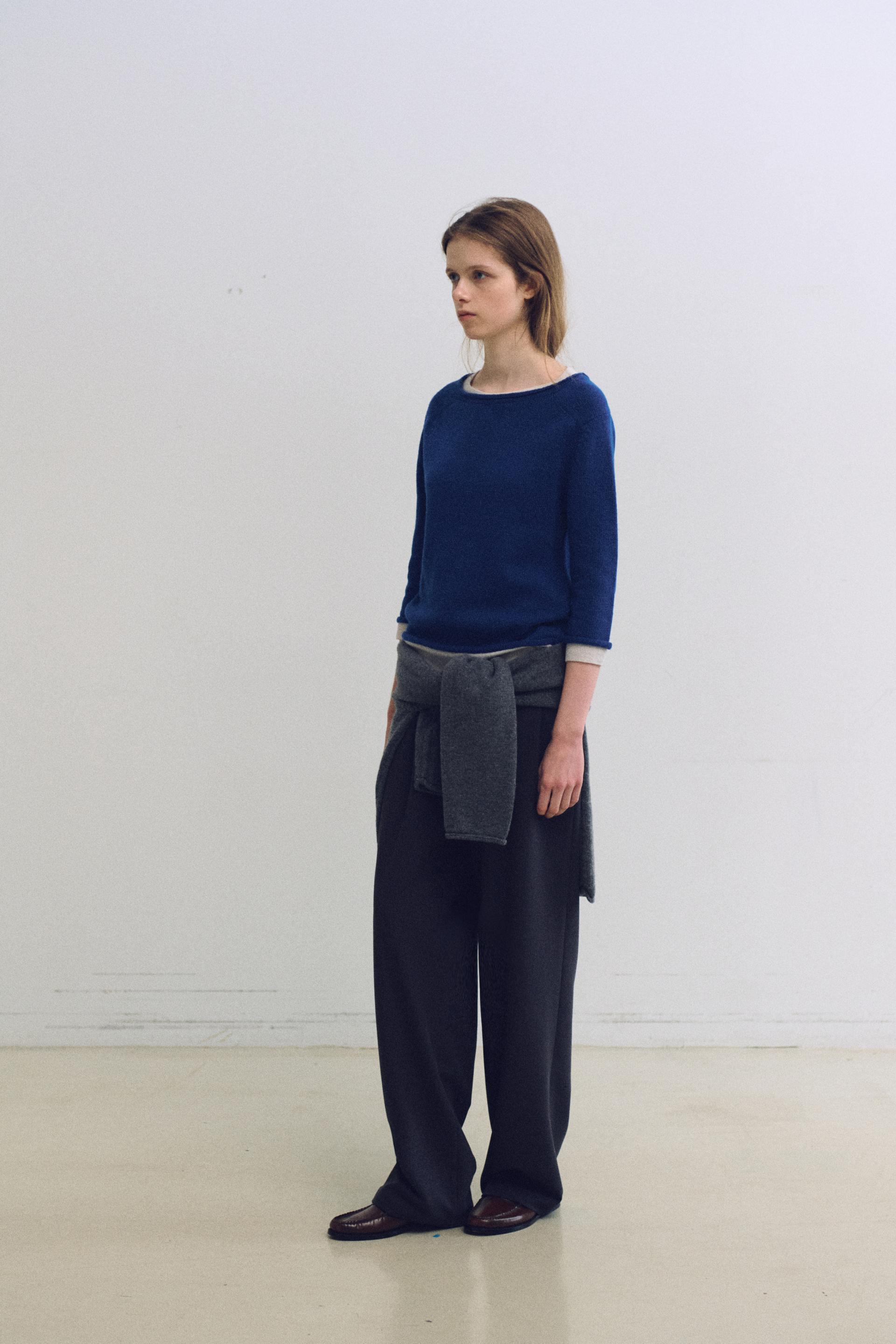 tuck ease slacks (charcoal)