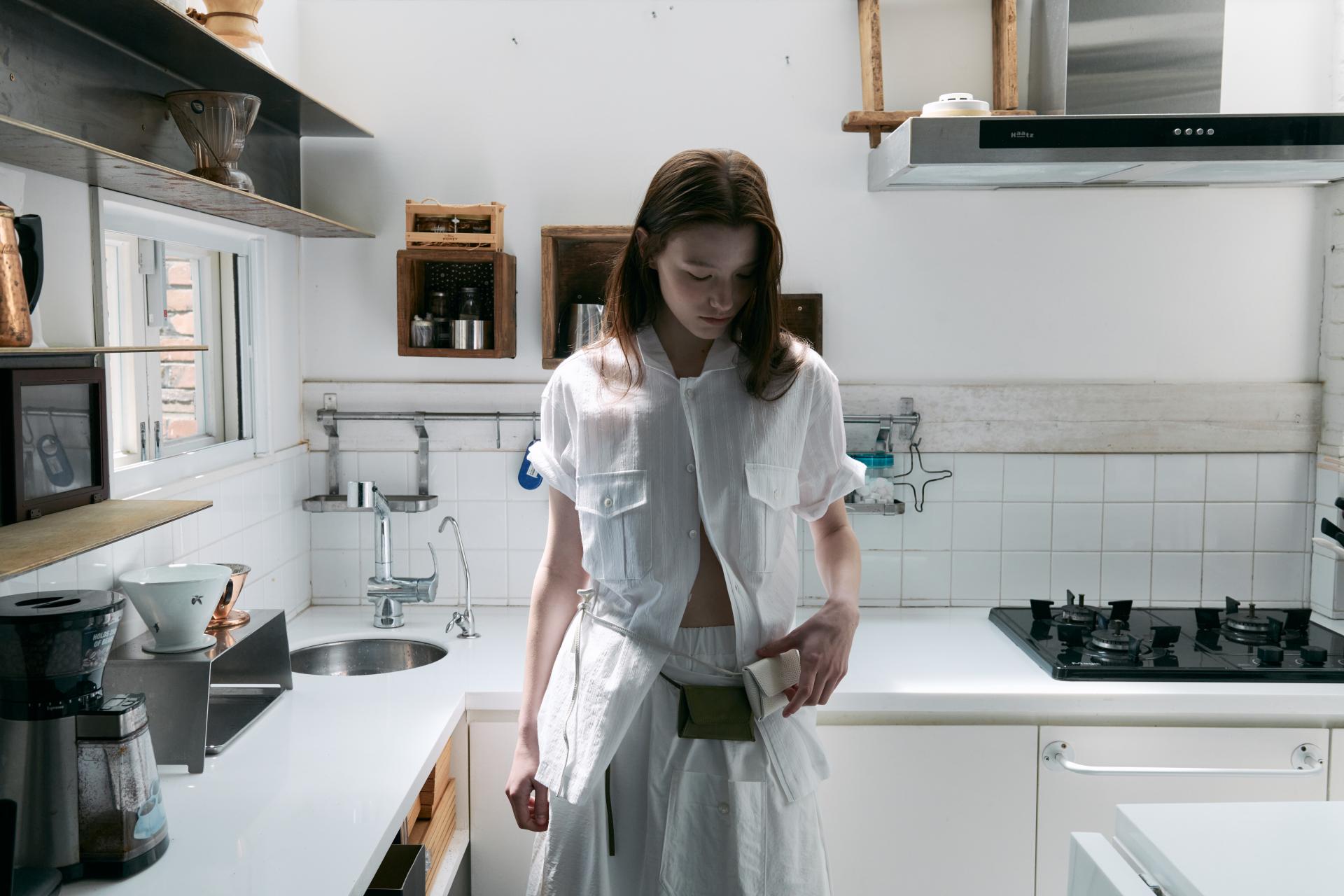 [10차 재입고] wrinkled lapel shirts (white stripe)